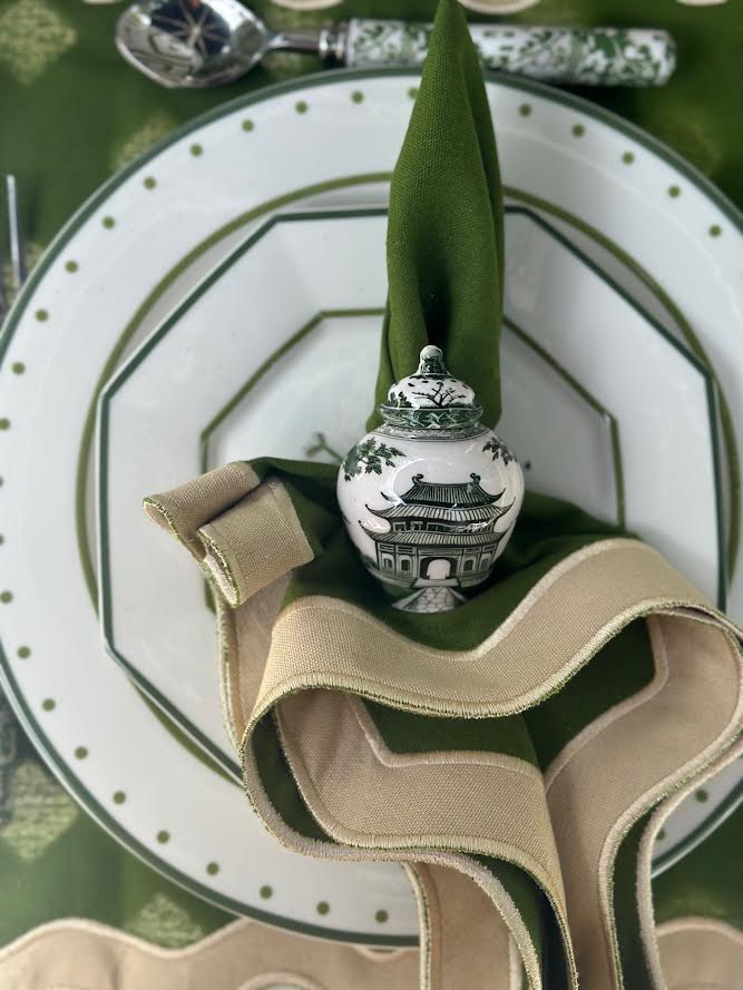Green & White Pagoda Ginger Jar Napkin Ring