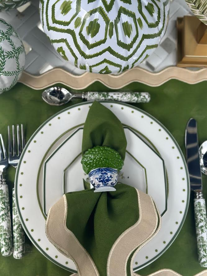 Blue Topiary & Bow Set of 4 Napkin Ring