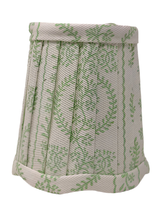 Green Leaf & White Trellis Scalloped Pleated Sconce Shade