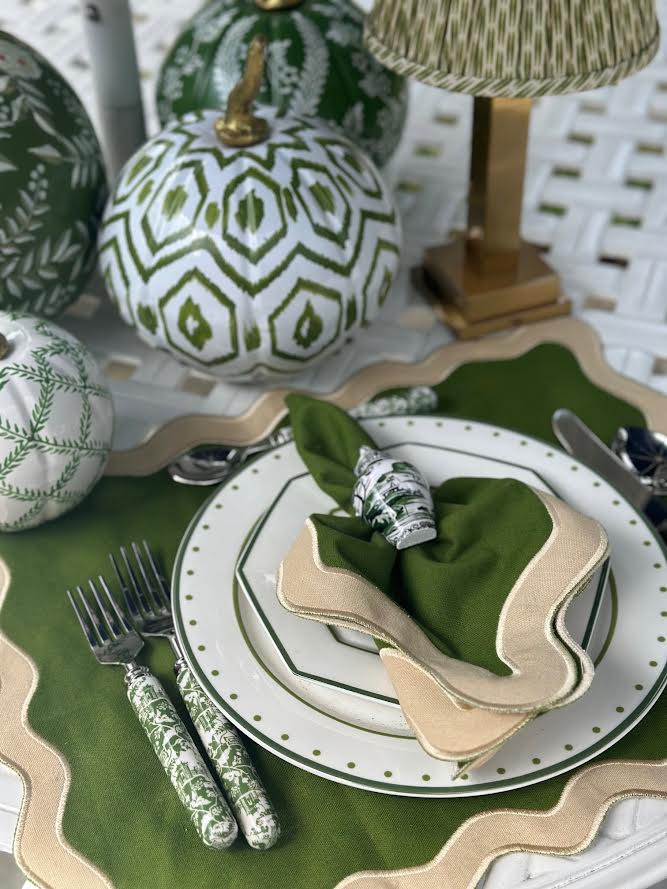 Green & White Village Scene Ginger Jar Napkin Ring