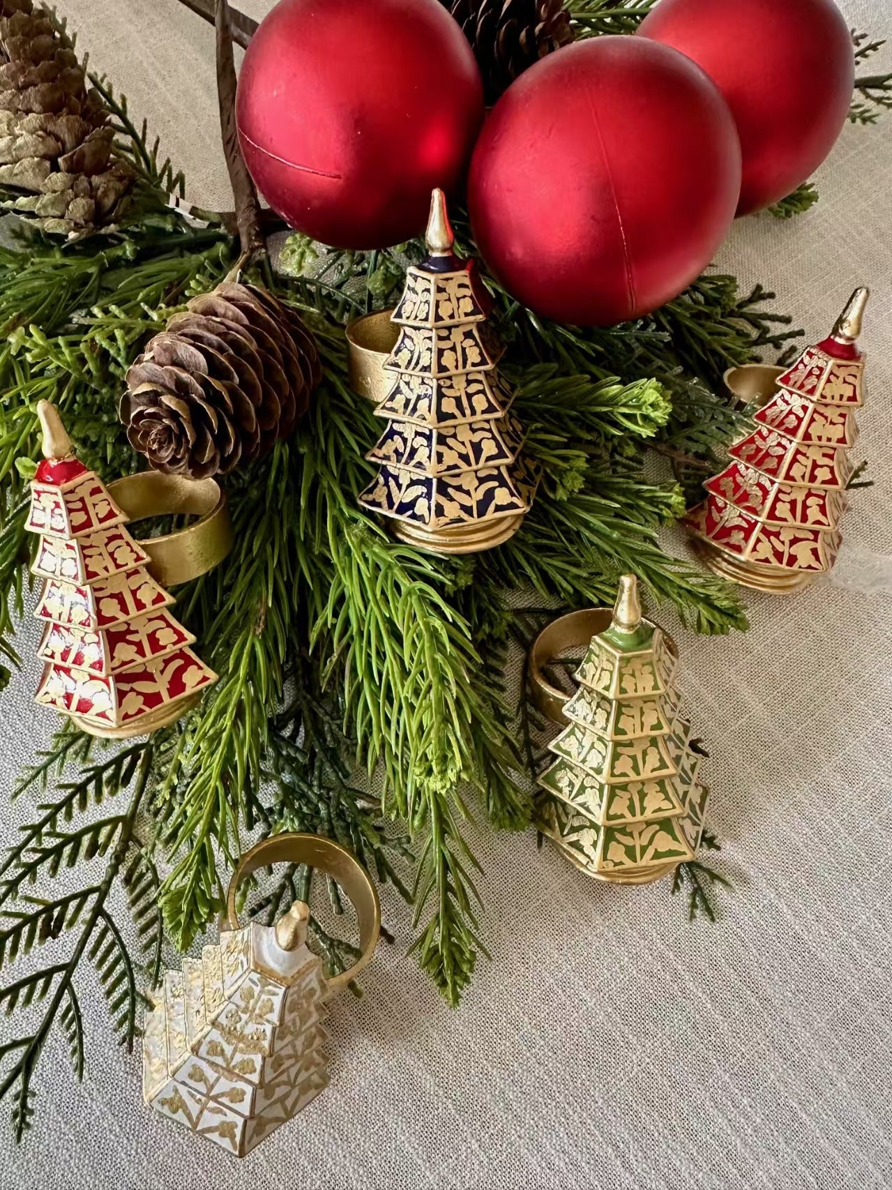 Chinoiserie Pagoda Tree Set of 4 Napkin Ring (4 Colors)