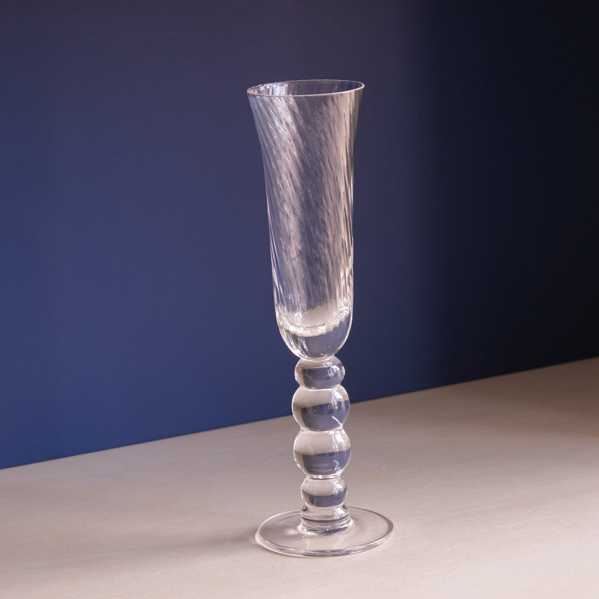 GLASS French Swirl Champagne Flute Set of 4 (Clear) 6 fl oz