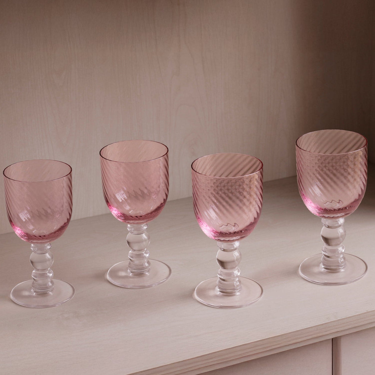 GLASS French Swirl Wine Set of 4 (Pink) 8 fl oz