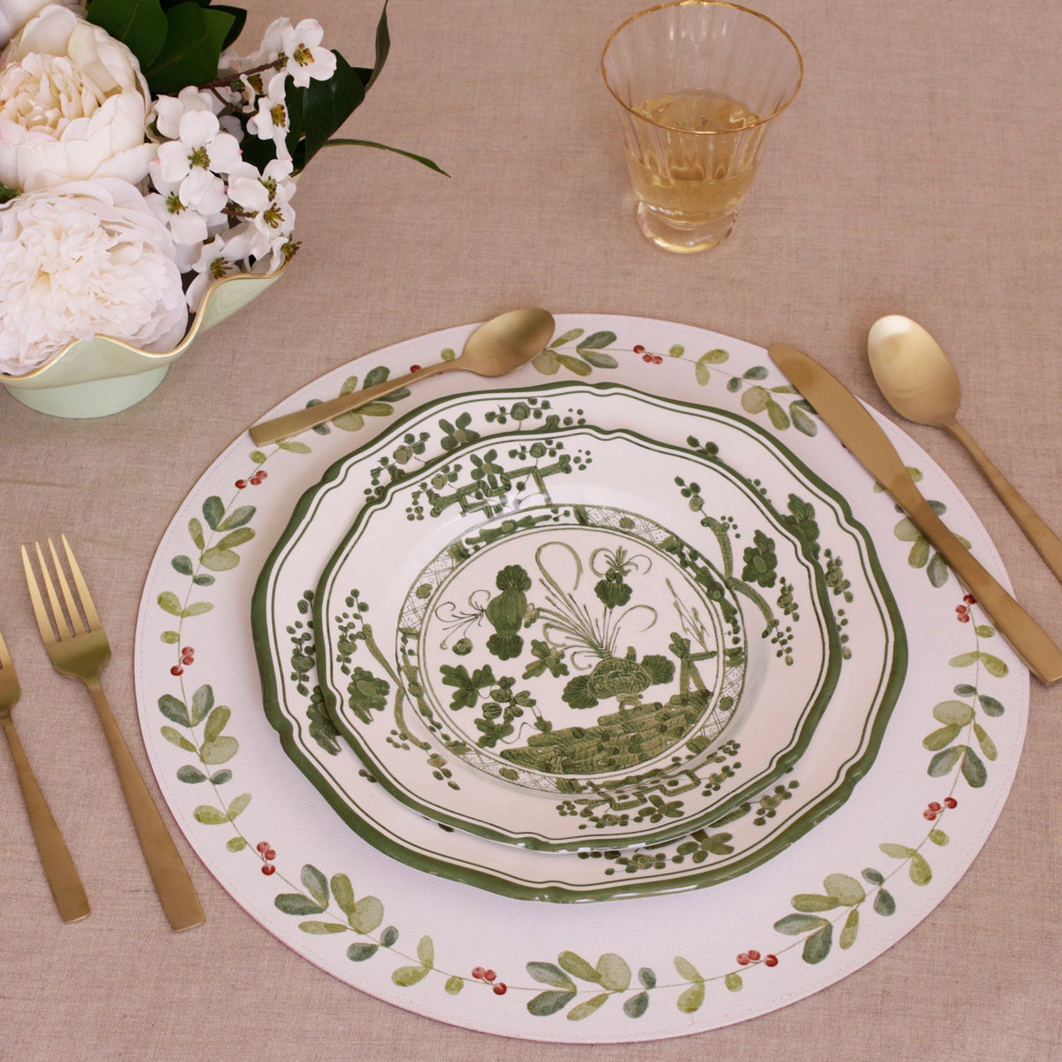 VIDA Faenza Salad Plate Set of 4 (White and Green)