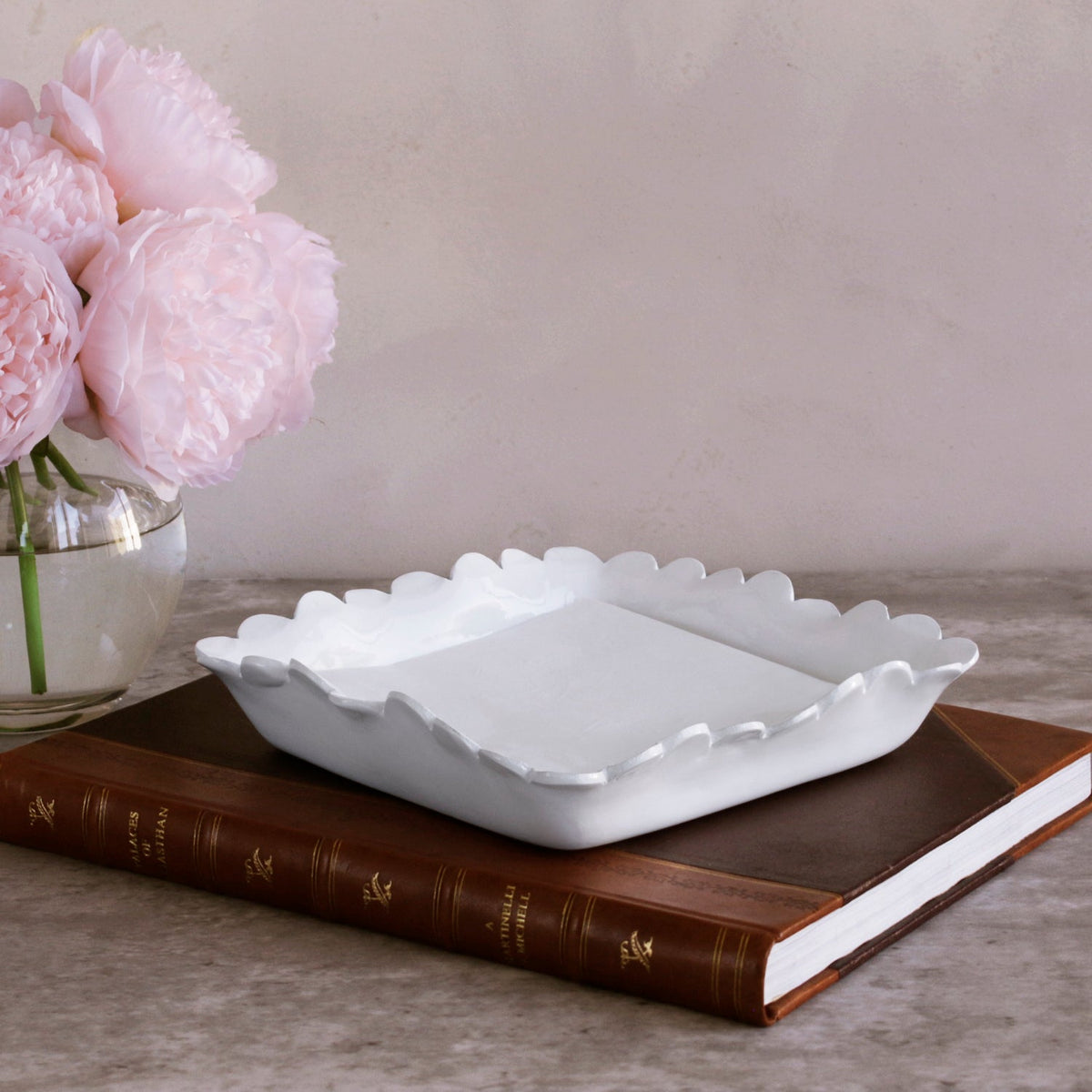 VIDA Colette Dinner Napkin Holder (White)