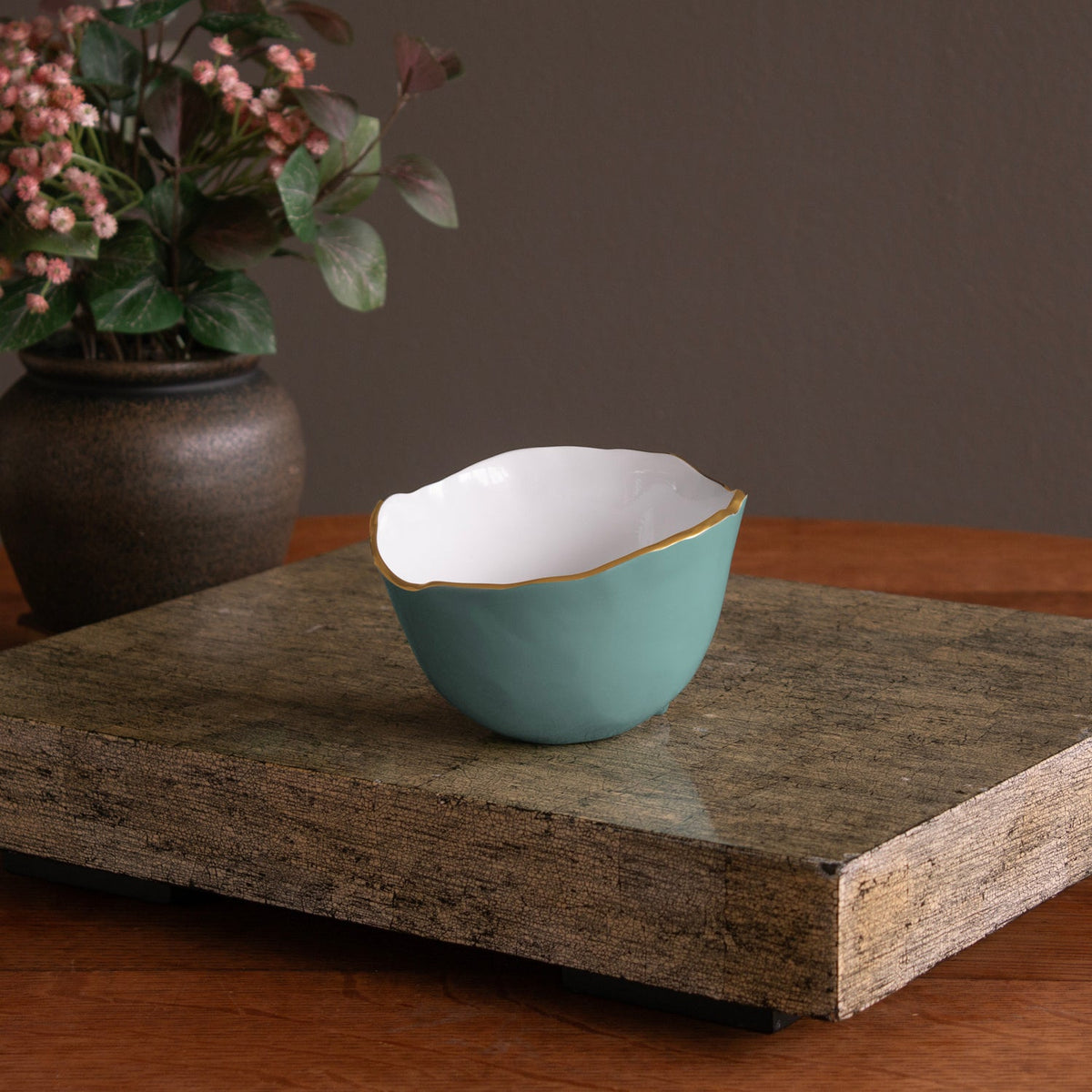 ENCANTO Osaka Small Bowl (Turquoise and White)