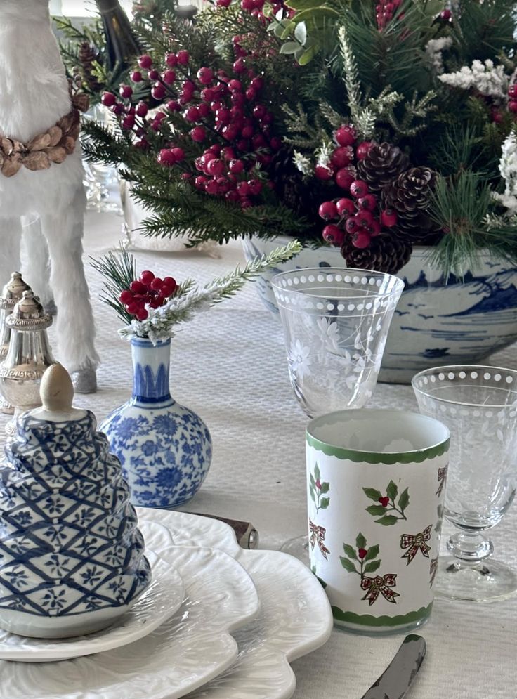 Trellis Porcelain Tree