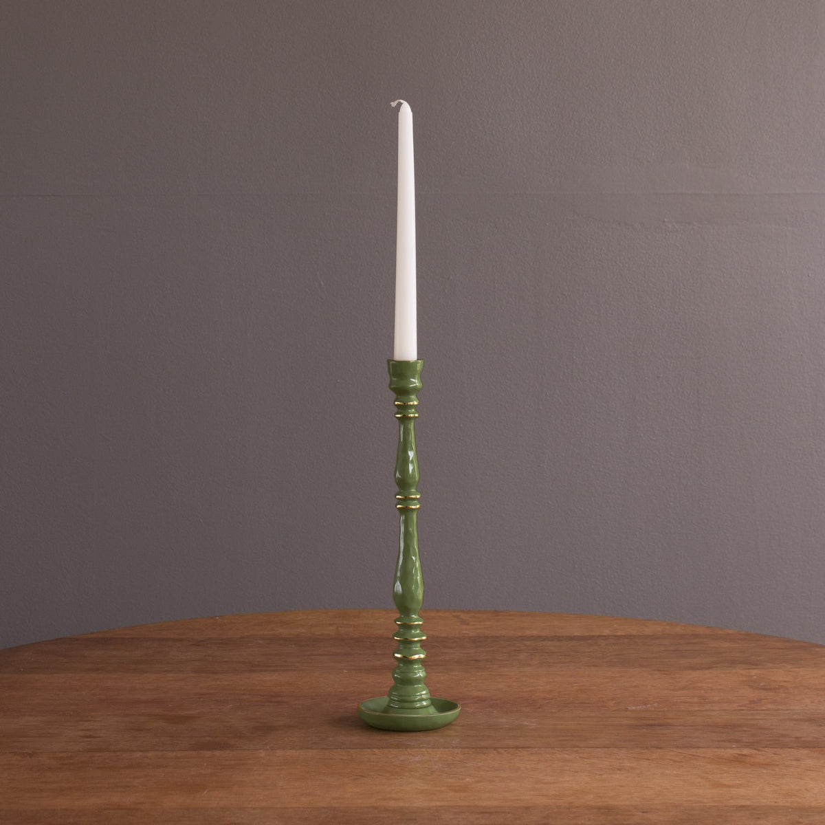 ENCANTO Crosby Small Candlestick Holder (Leaf Green)