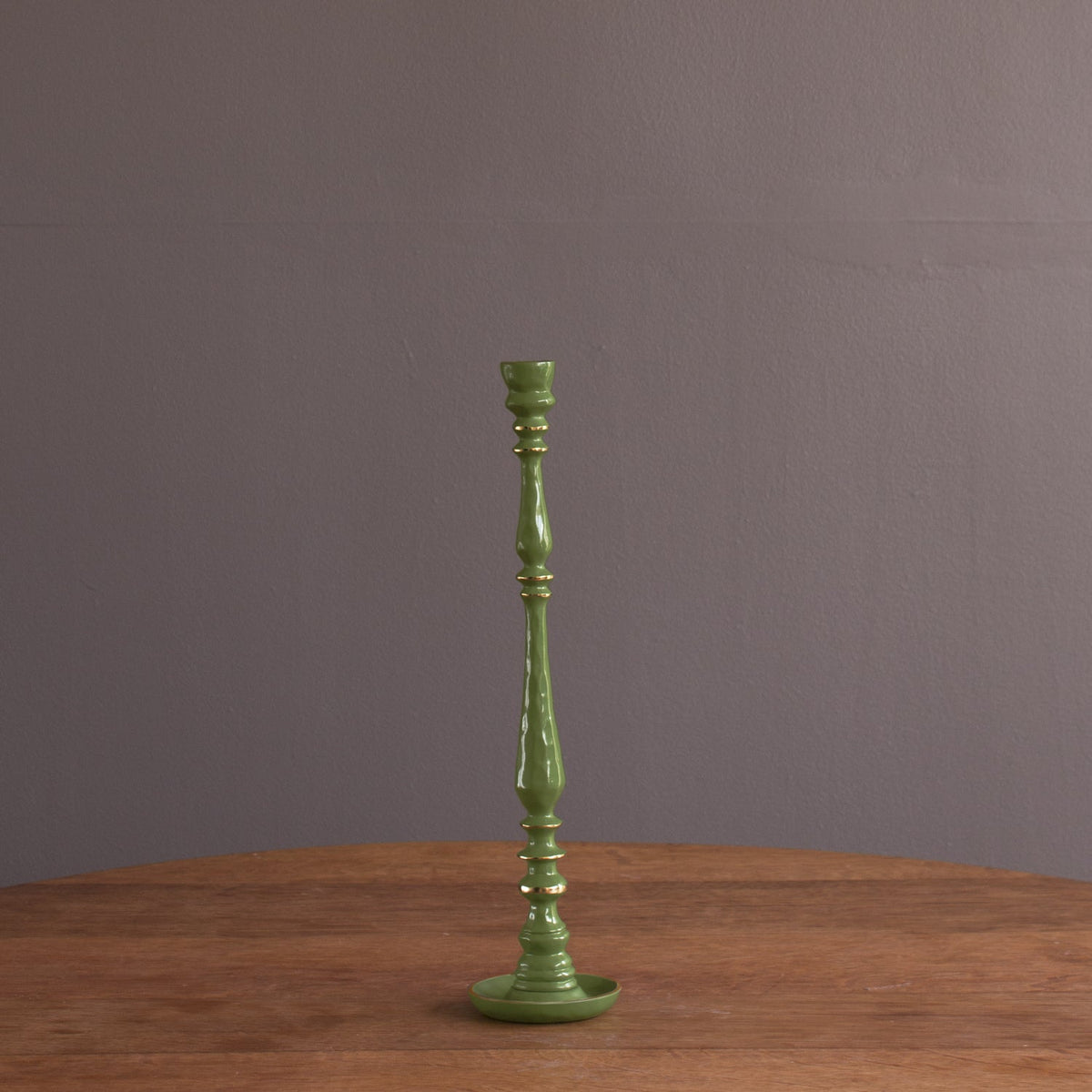 ENCANTO Crosby Medium Candlestick Holder (Leaf Green)