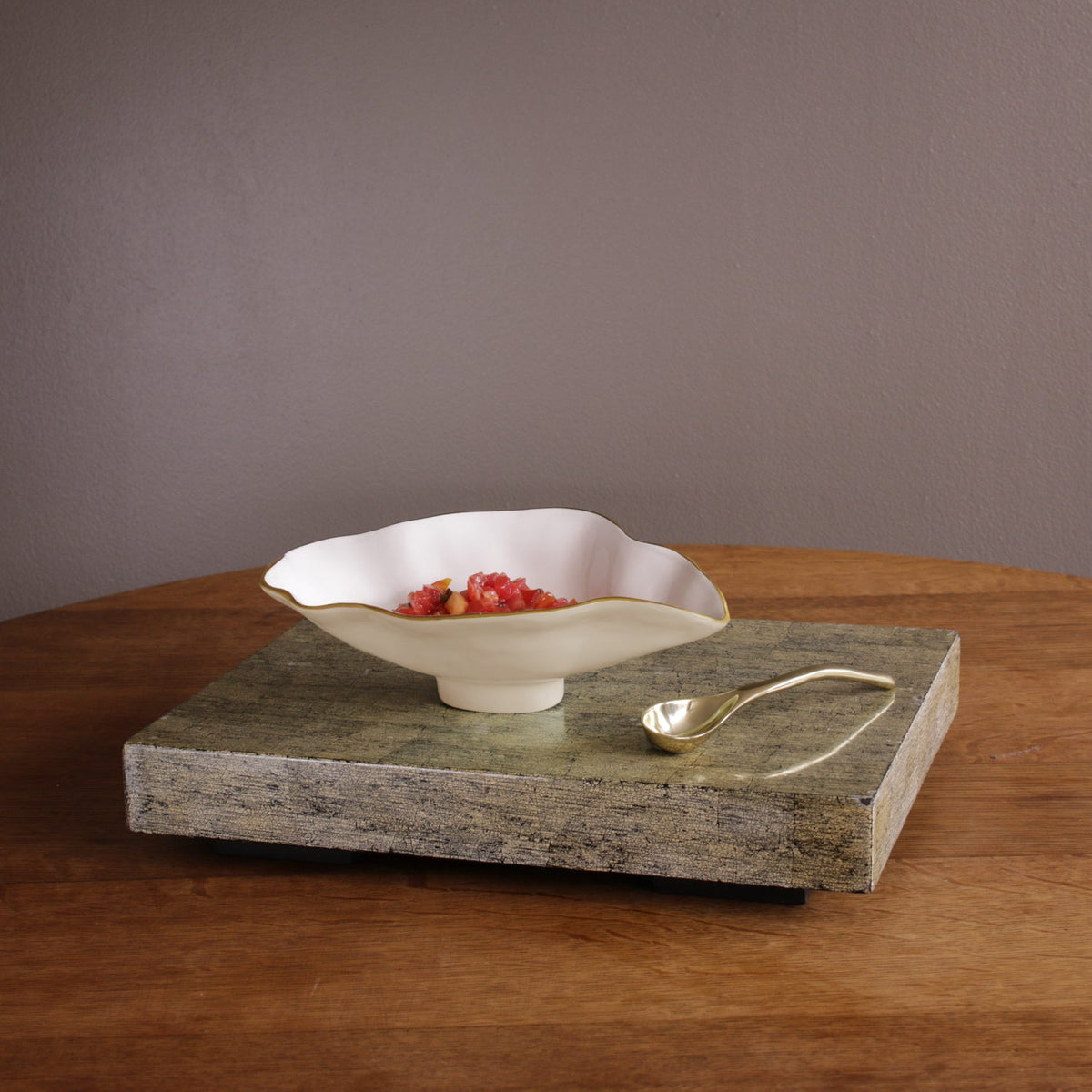 ENCANTO Claire Small Oval Bowl with Spoon (Cream, White and Gold)