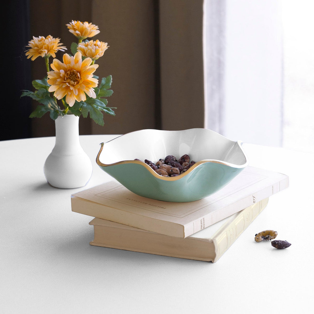 ENCANTO Carola Small Round Bowl (Turquoise and White)