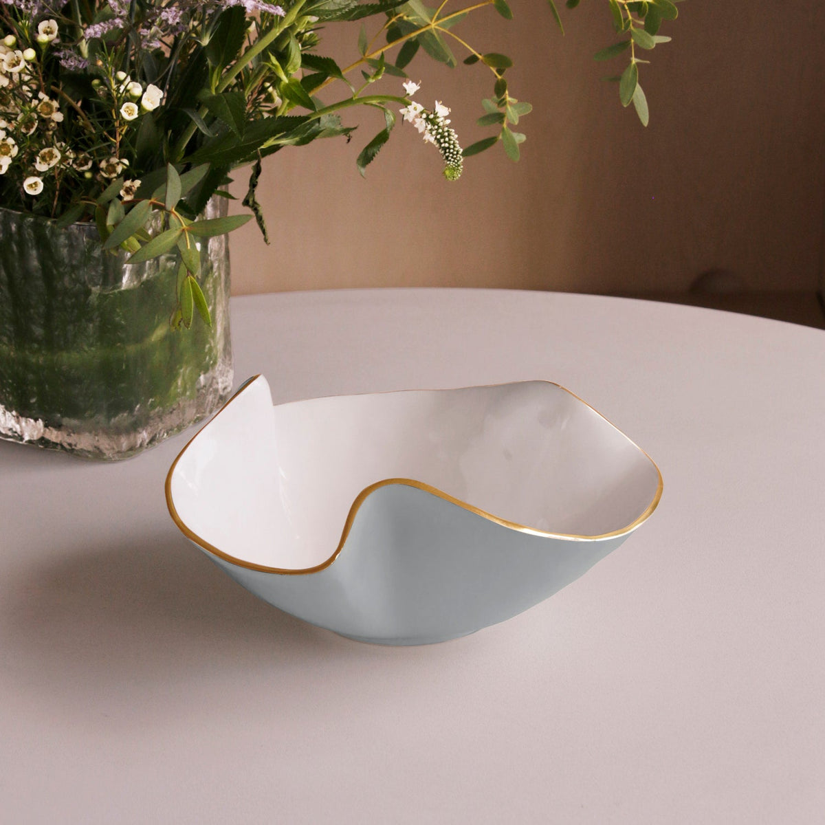 ENCANTO Aries Medium Bowl Slate and White