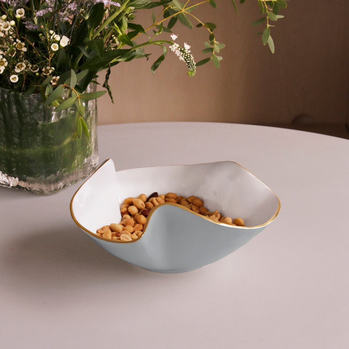 ENCANTO Aries Medium Bowl Slate and White