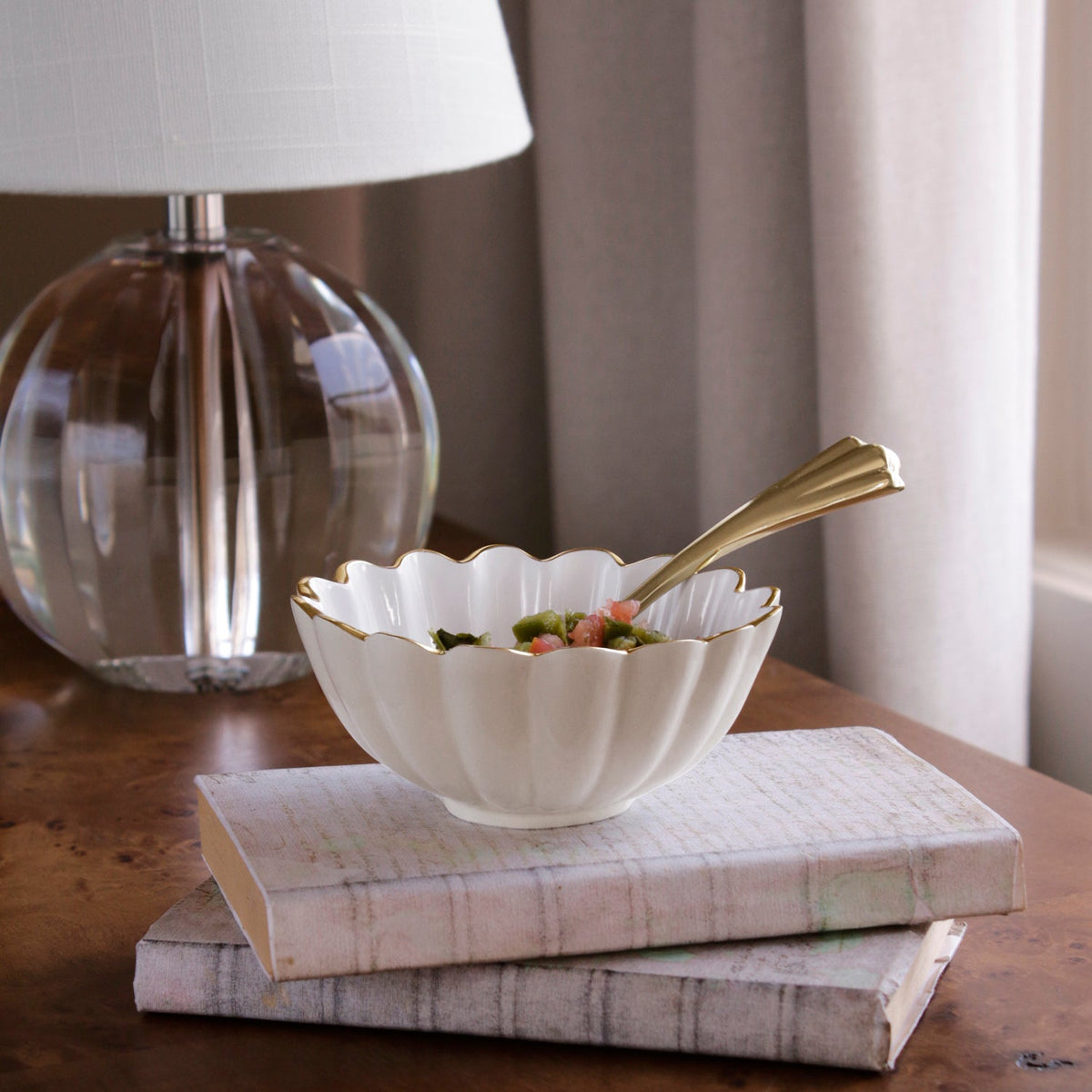 ENCANTO Vienna Mini Bowl with Spoon Cream and White