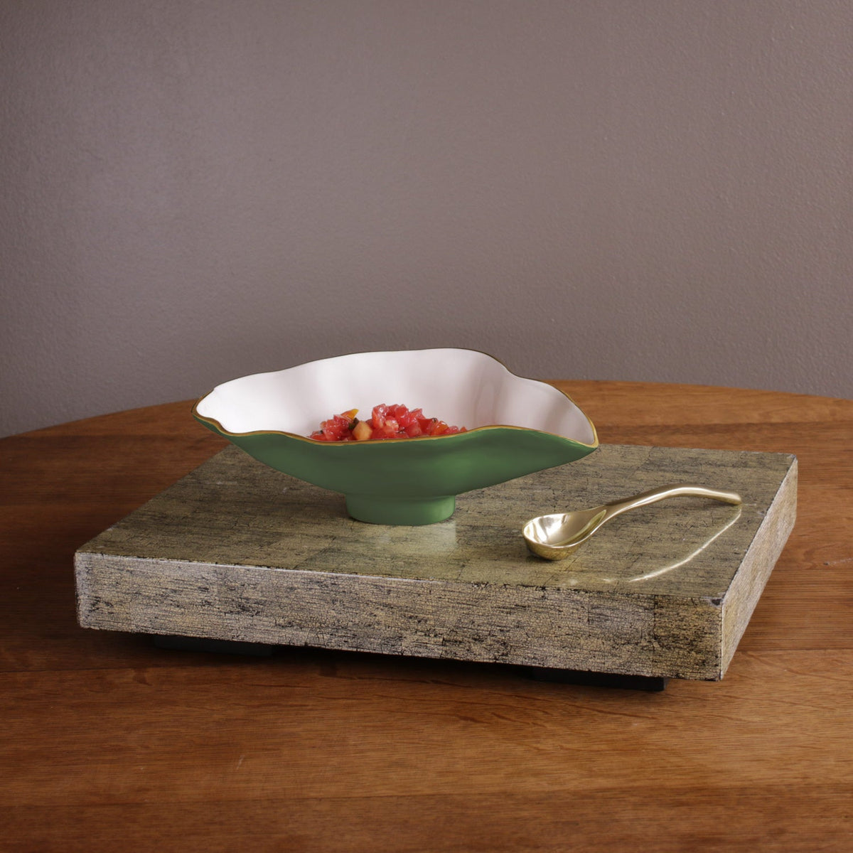 ENCANTO Claire Small Oval Bowl with Spoon Leaf Green and White
