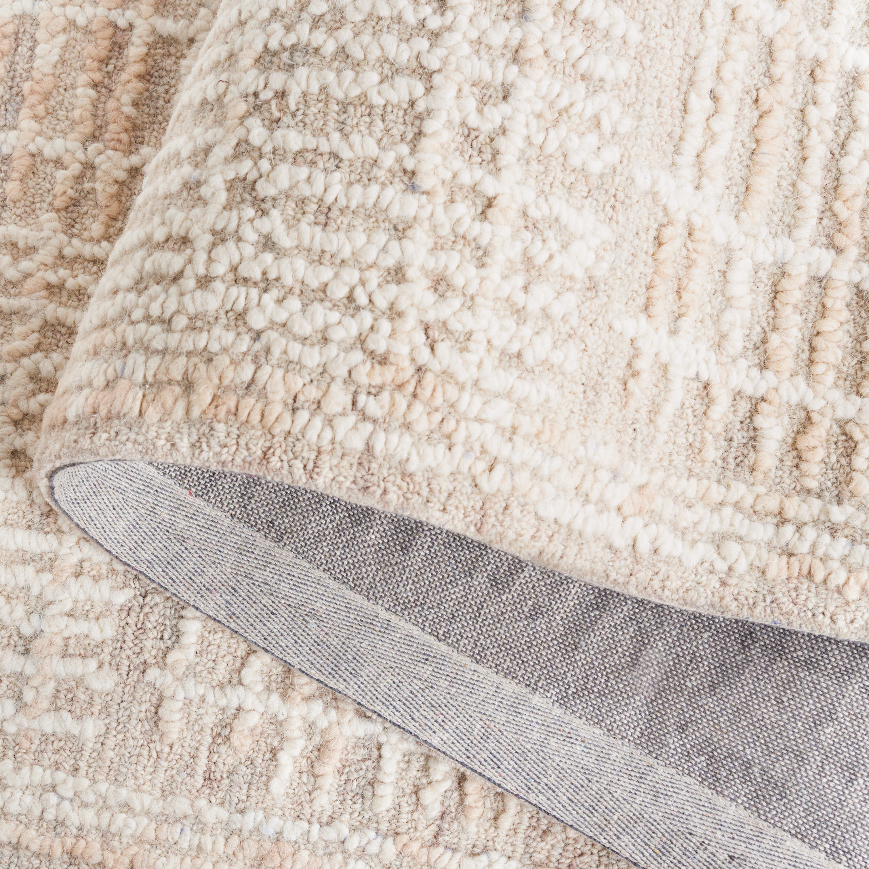 Light Brown / Ivory