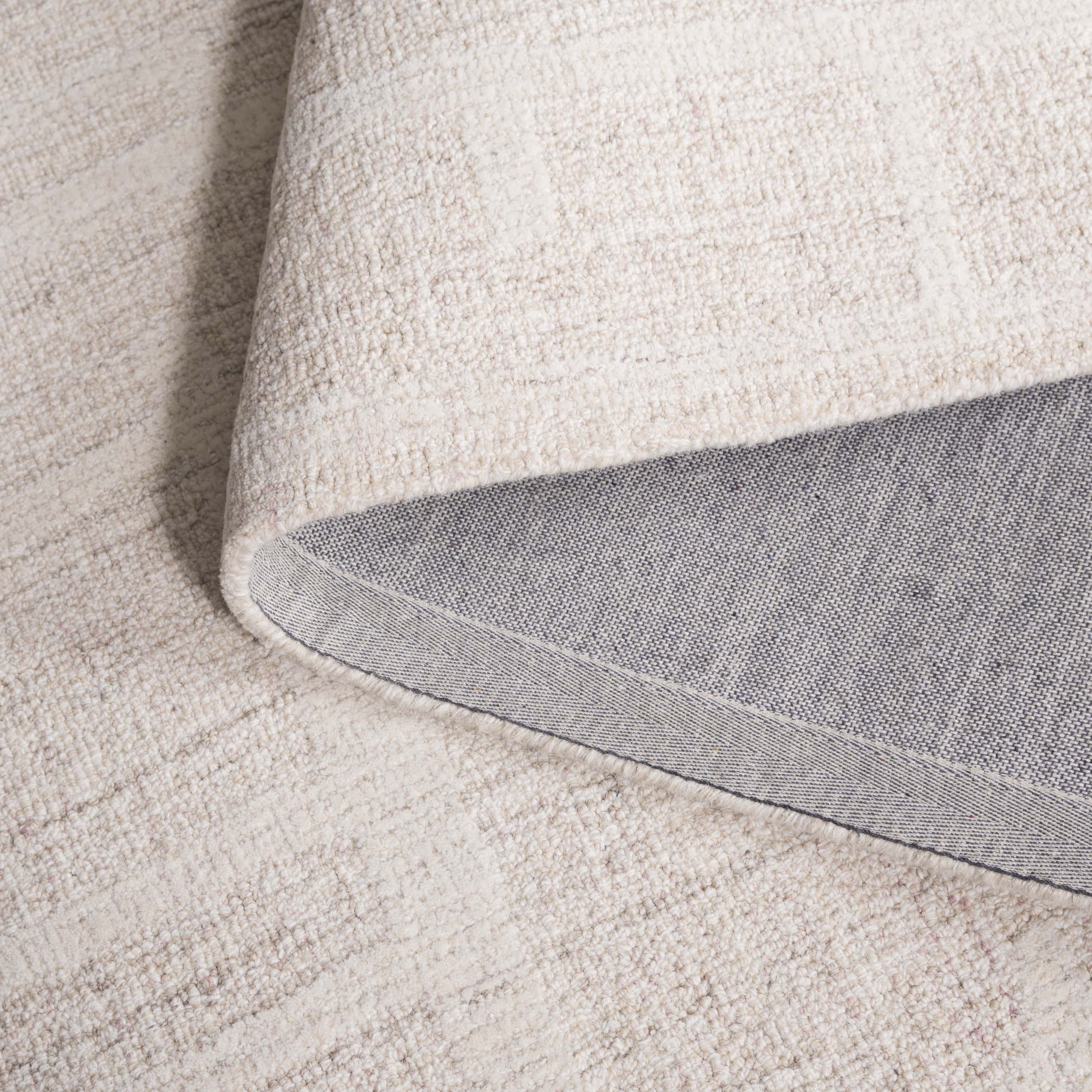Natural / Ivory