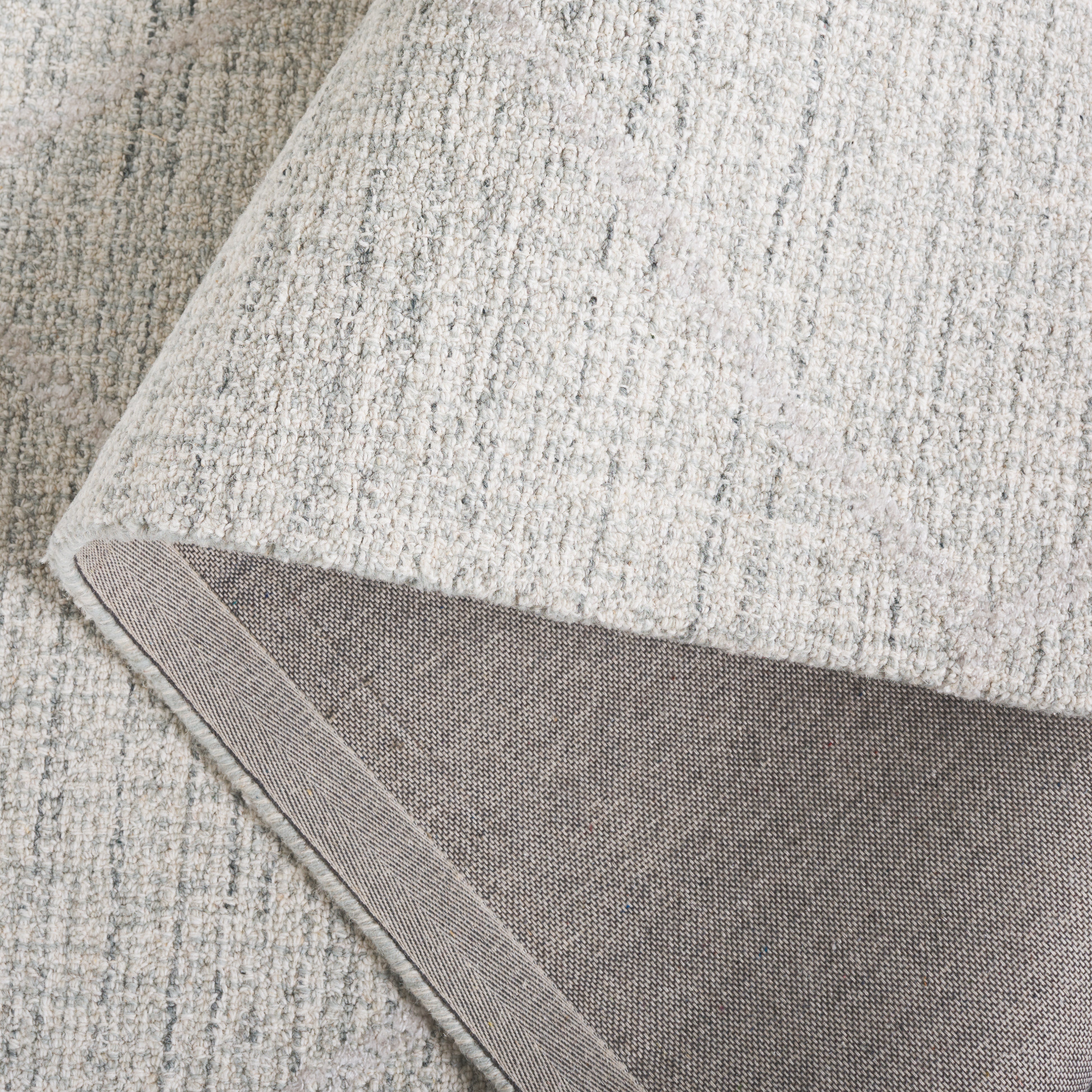 Light Grey / Ivory