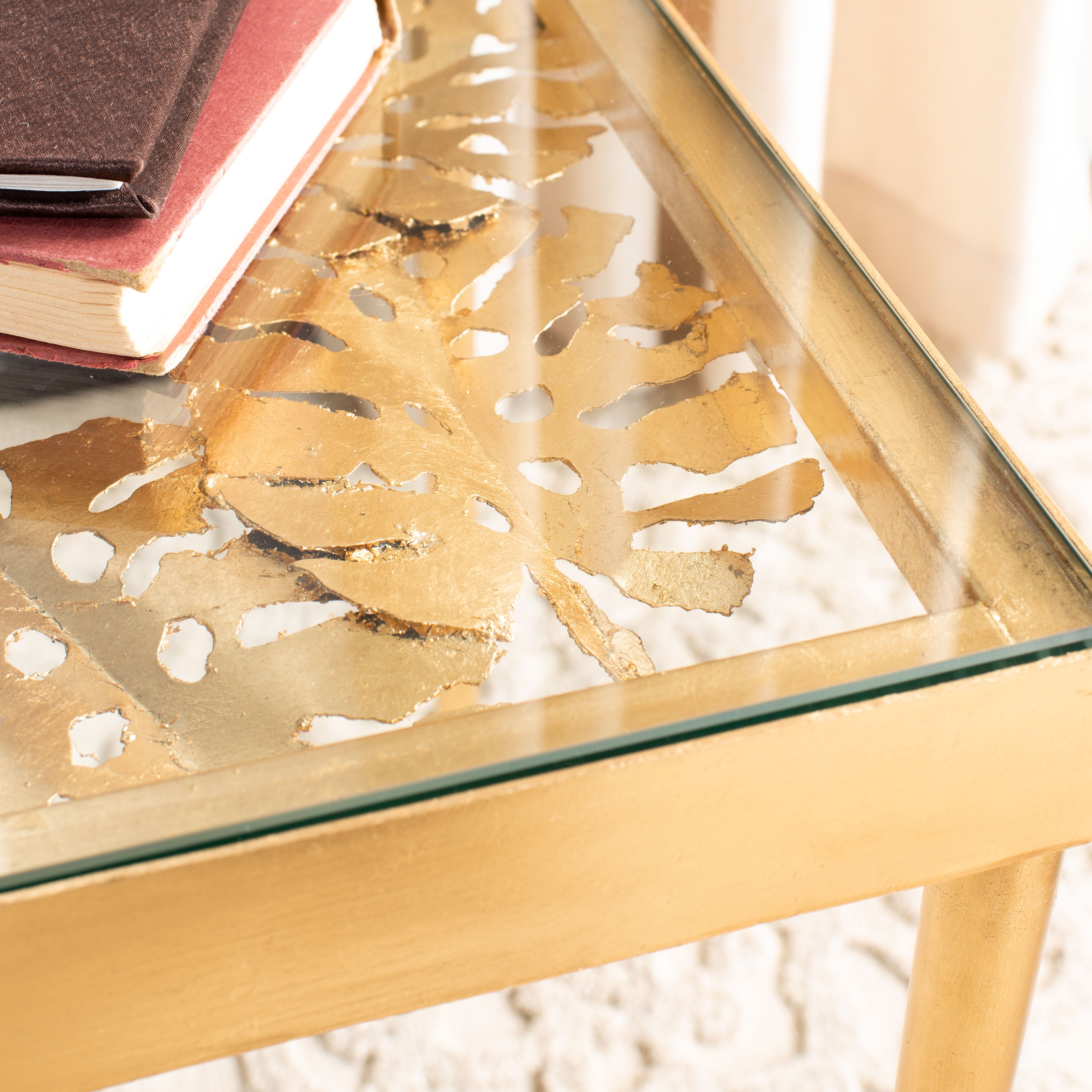 Gold / Glass