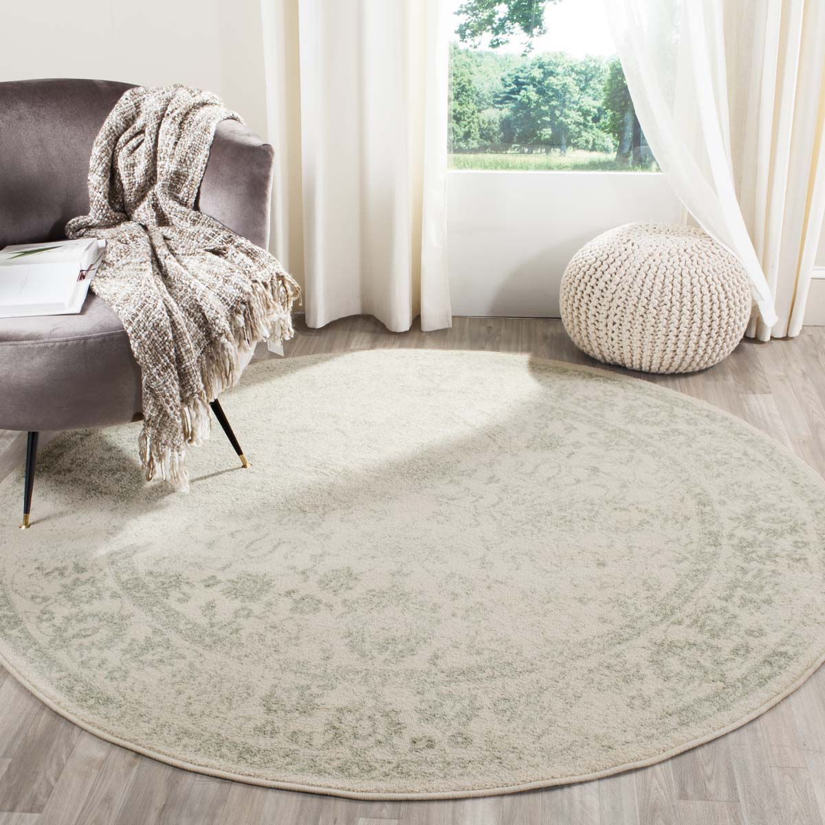 Safavieh Adirondack 109 Rug, Green, ADR109 - Ivory / Sage