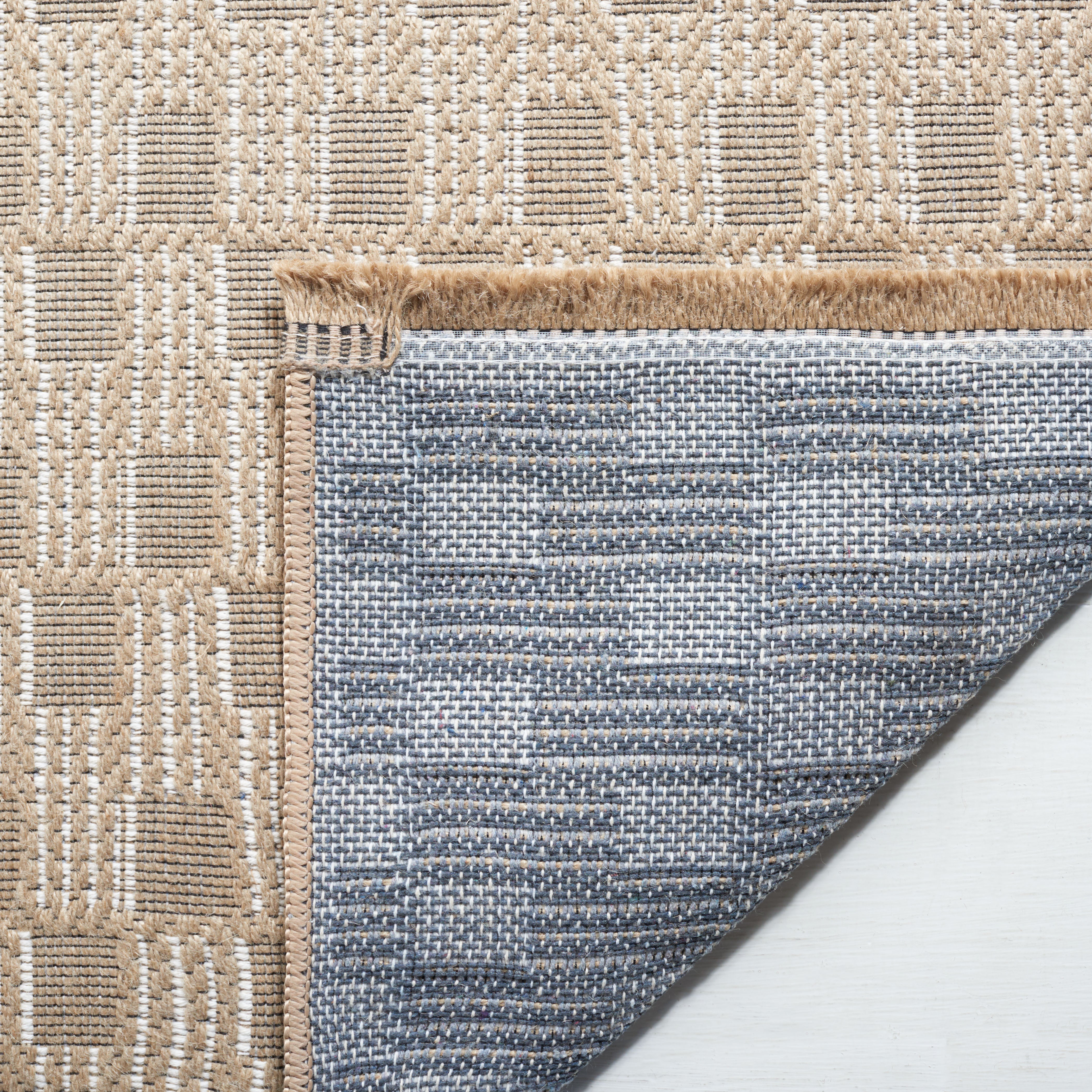 Natural / Ivory