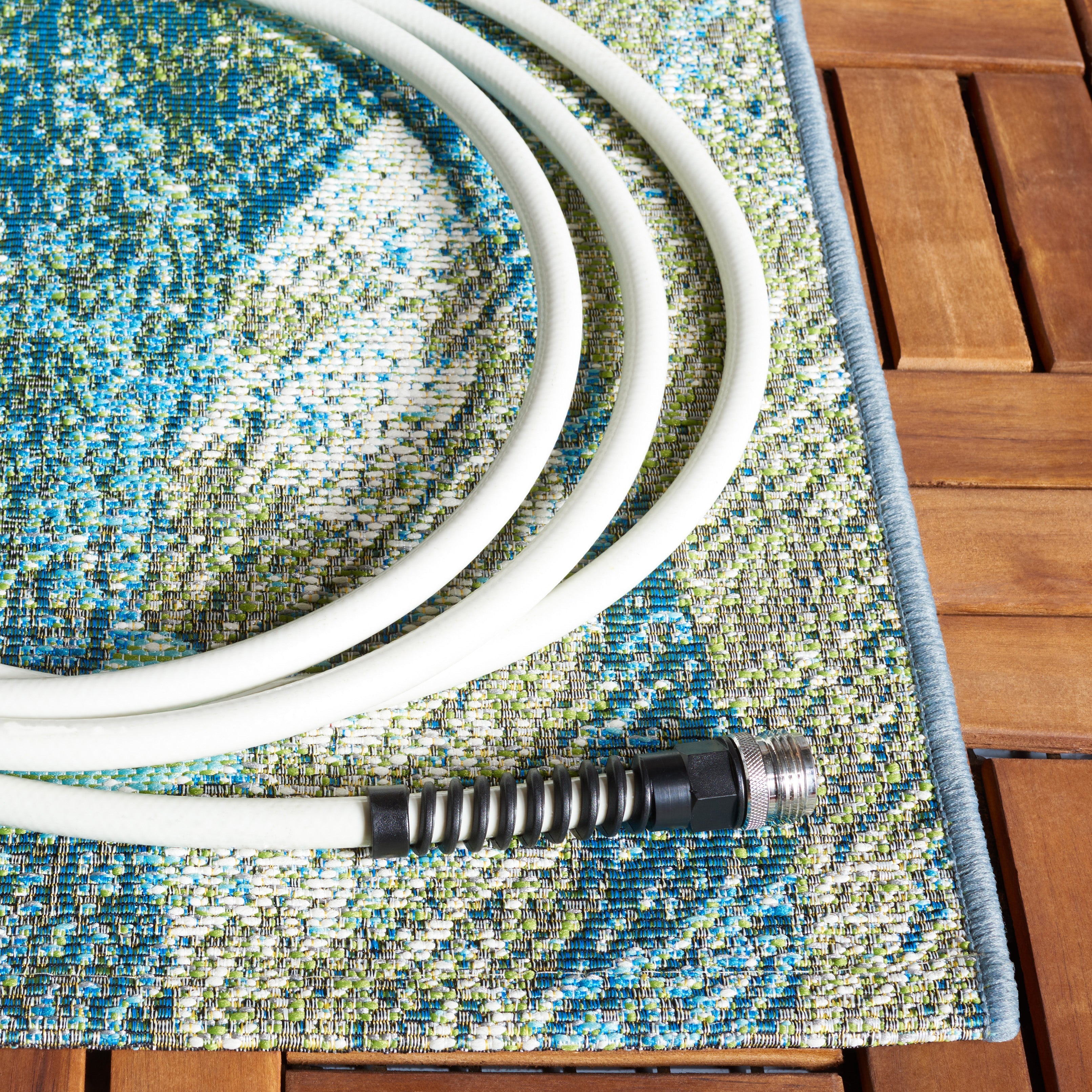 BLUE GREEN / IVORY