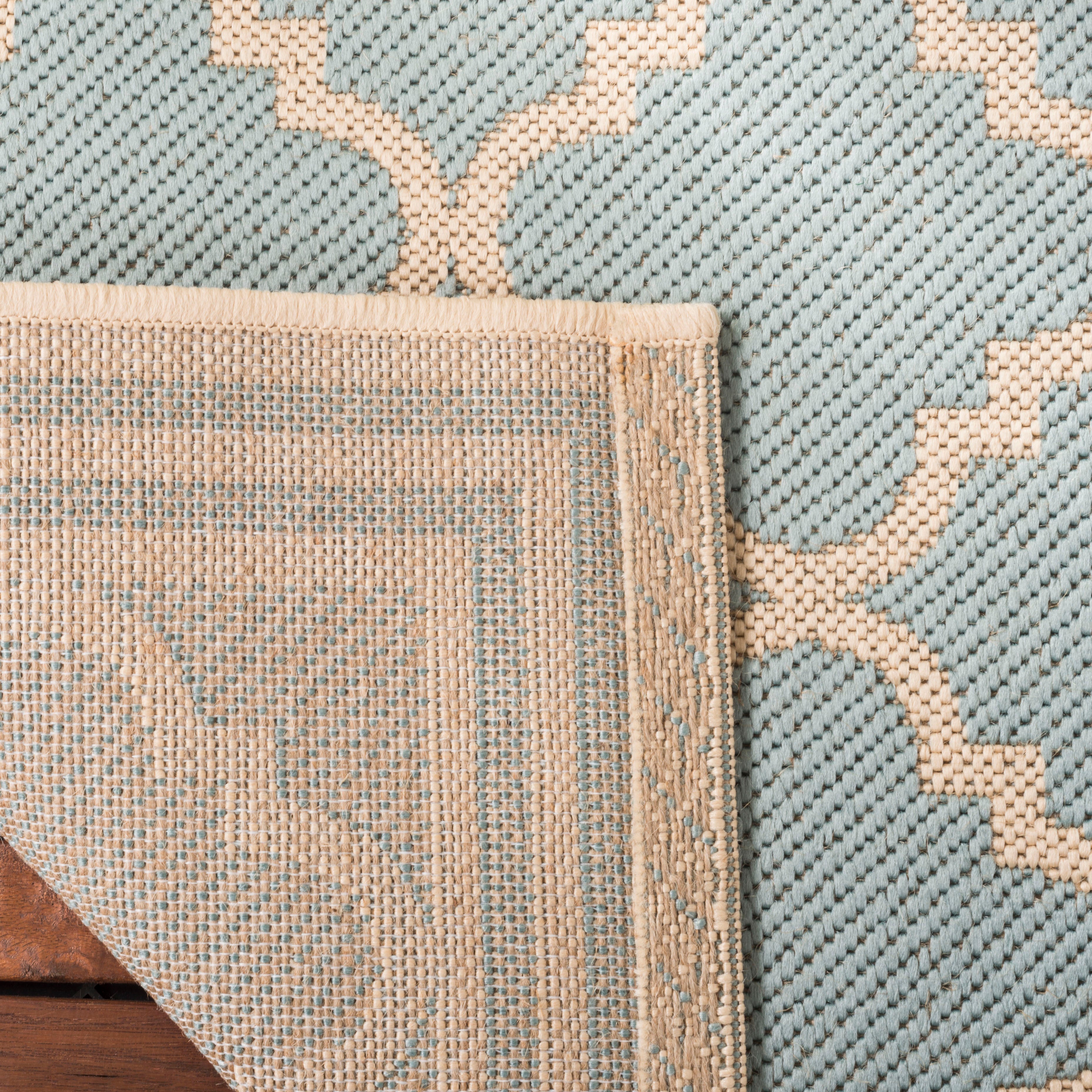 Beach House Rug | Safavieh - BHS121K - Aqua / Cream