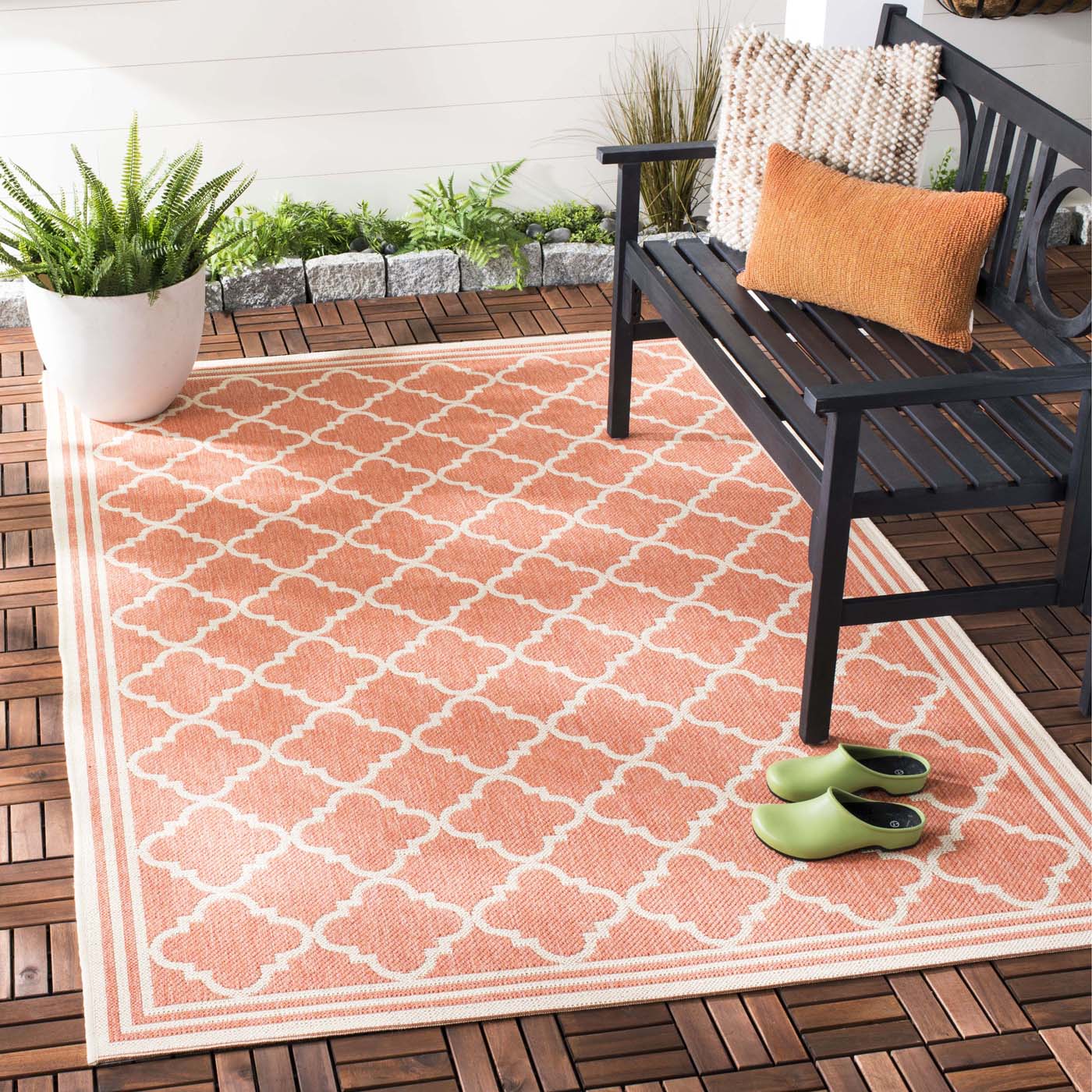 Beach House Rug | Safavieh - BHS121P - Rust / Cream