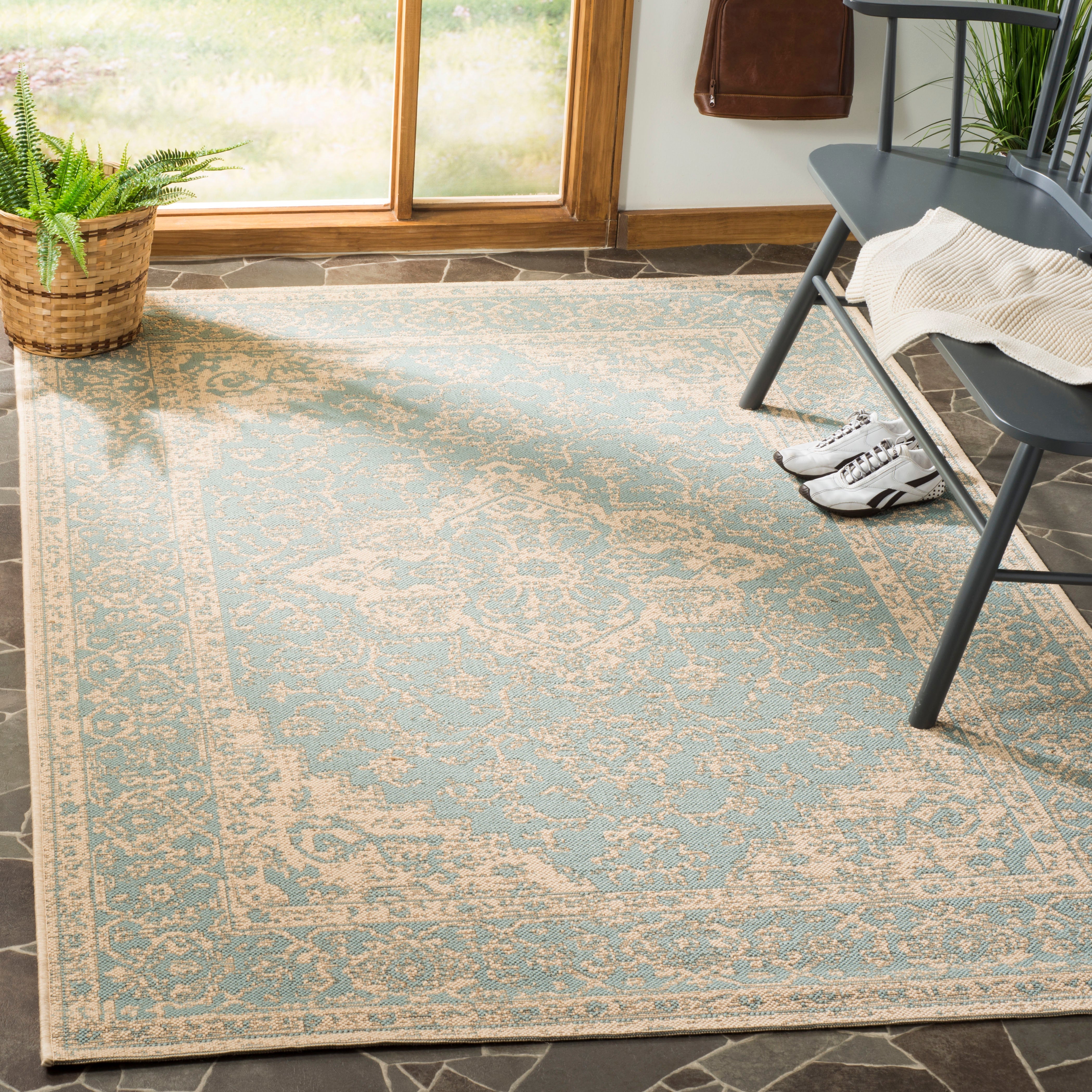 Beach House Rug | Safavieh - BHS137K - Aqua / Cream