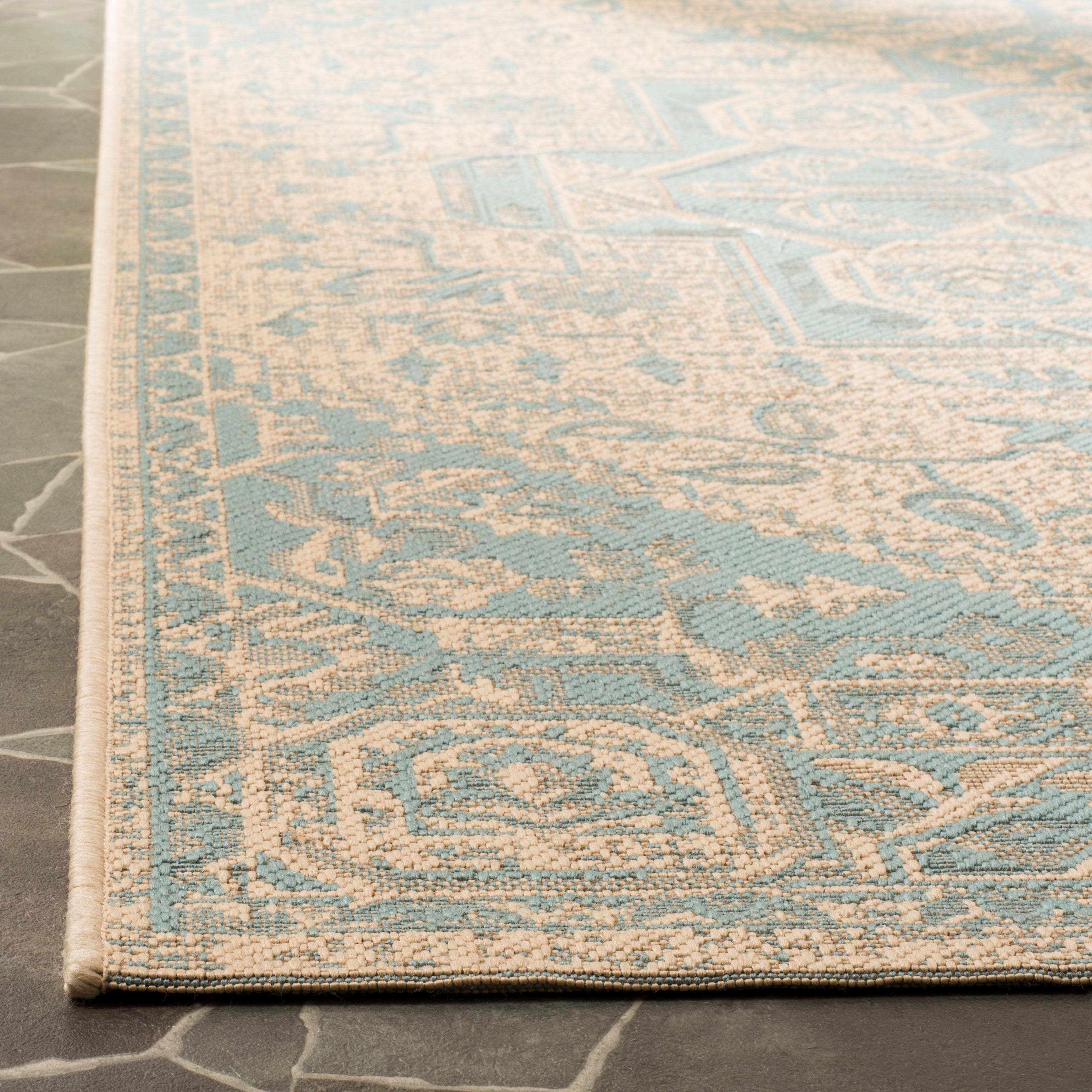 Beach House 138 Rug | Safavieh - BHS138 - Aqua / Cream