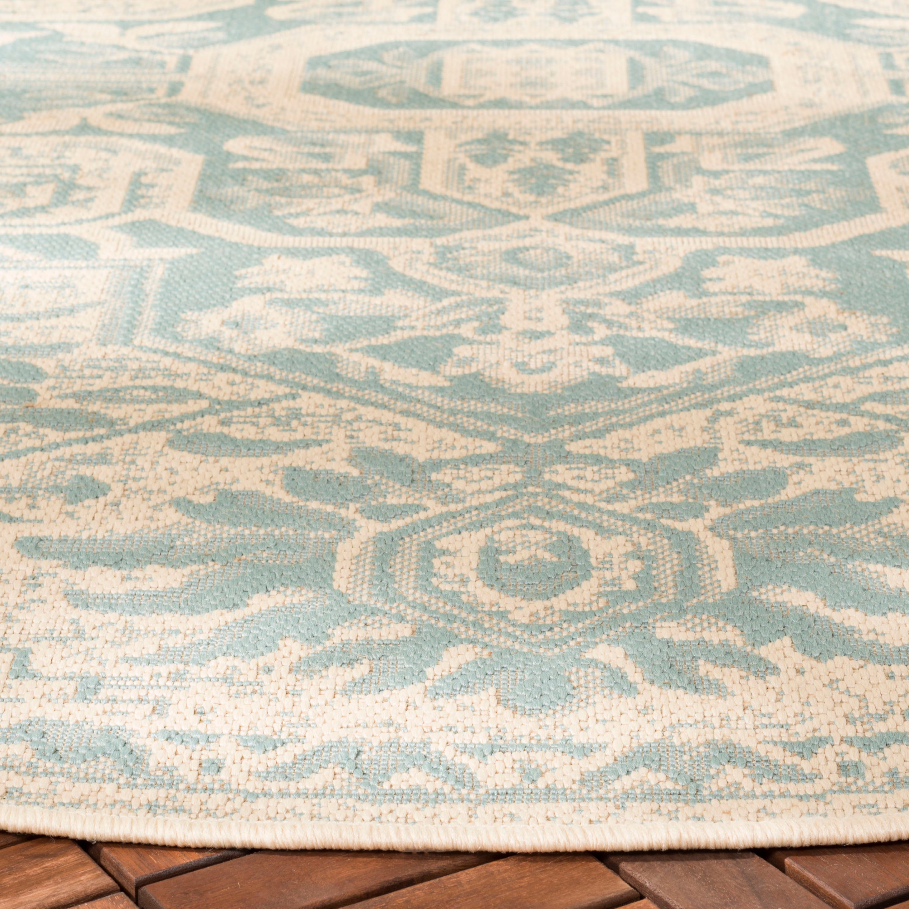 Beach House 138 Rug | Safavieh - BHS138 - Aqua / Cream