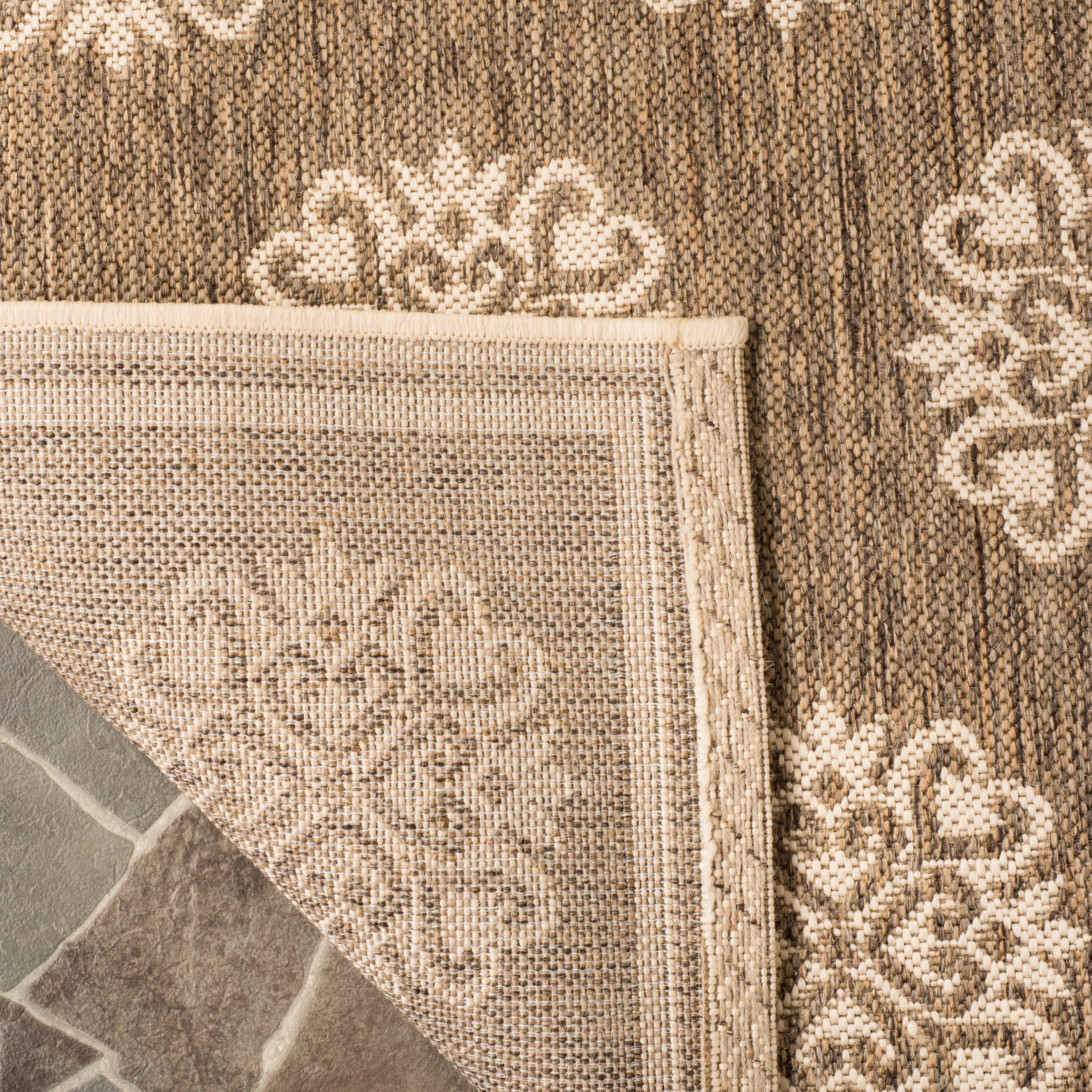 Safavieh Beach House 181 Rug, BHS181 - Beige / Cream