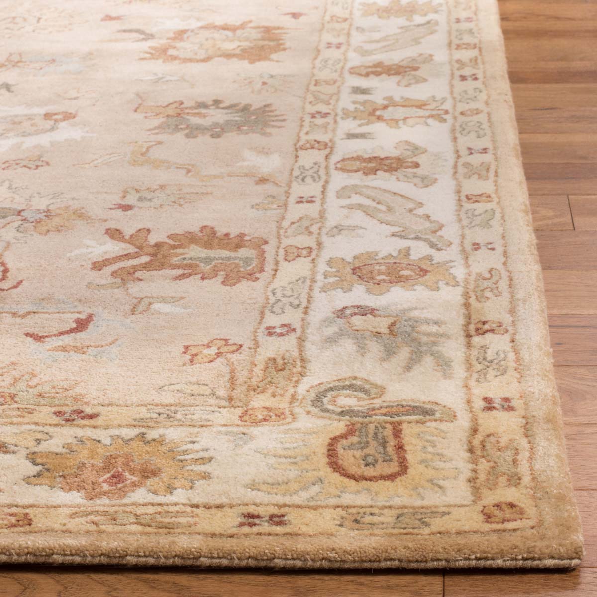Bergama Rug | Safavieh - BRG136A - Taupe / Ivory