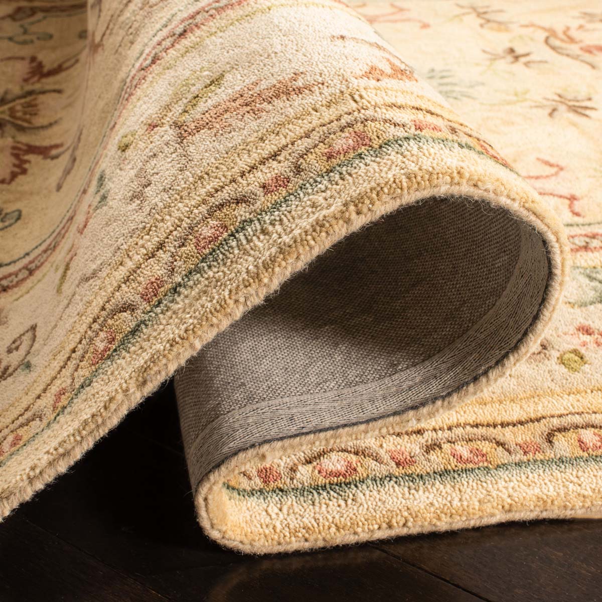 Bergama Rug | Safavieh - BRG168A - Light Gold / Beige