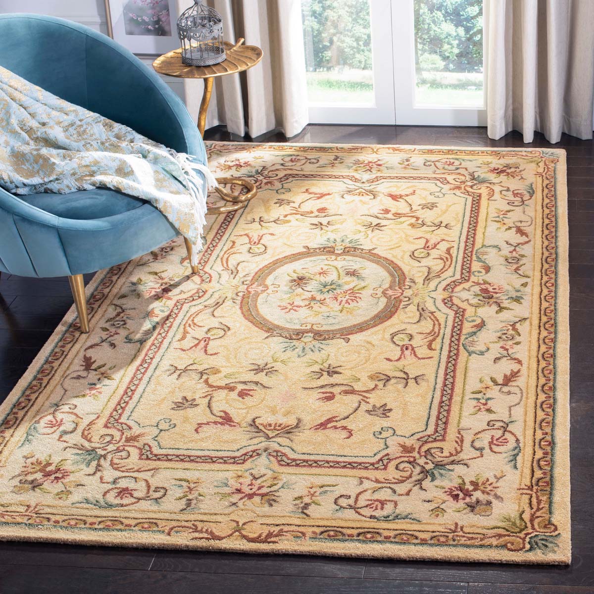 Bergama Rug | Safavieh - BRG168A - Light Gold / Beige