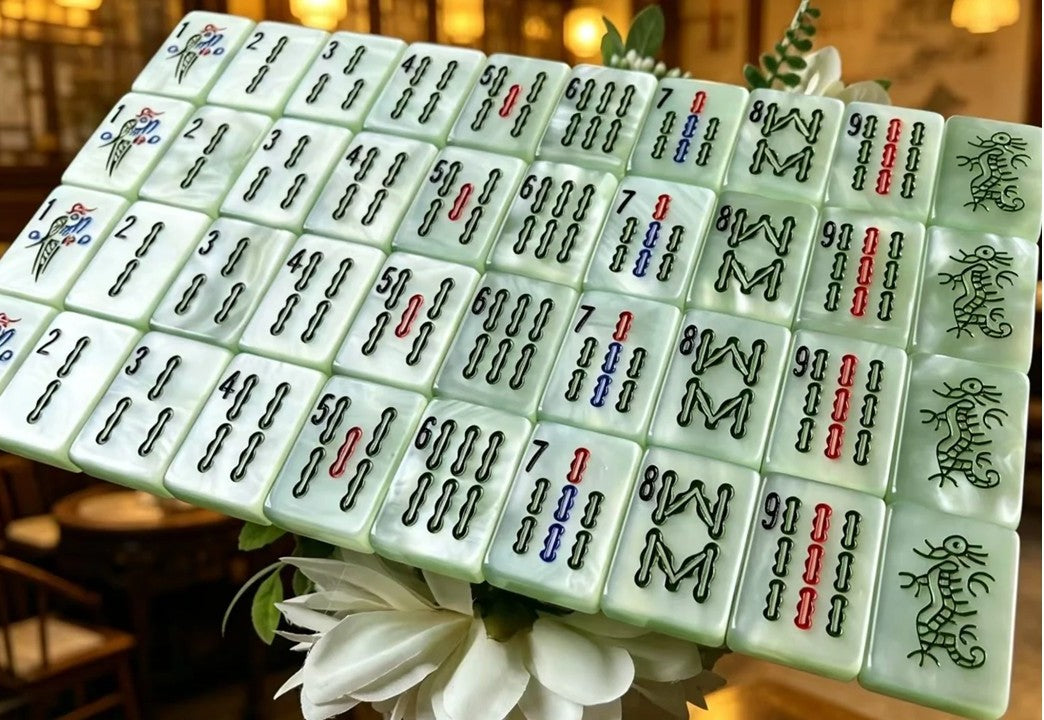 Classic Jade Mist Mahjong Tile Set