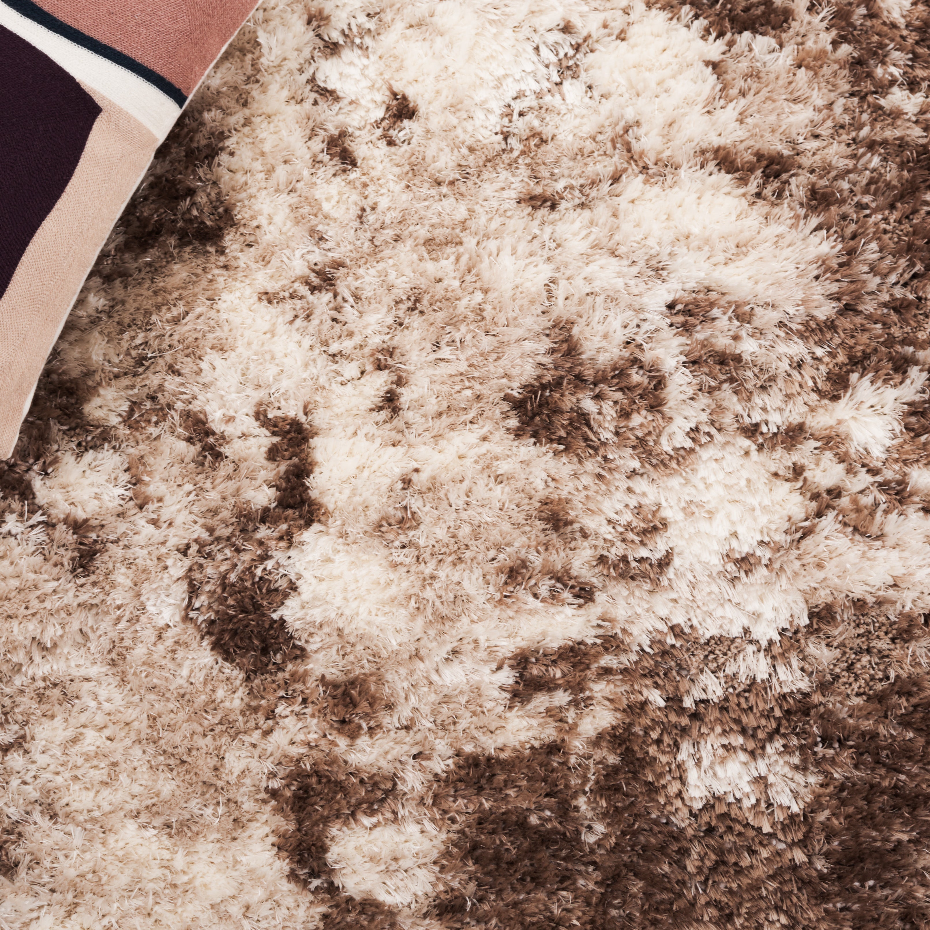 Ivory / Brown