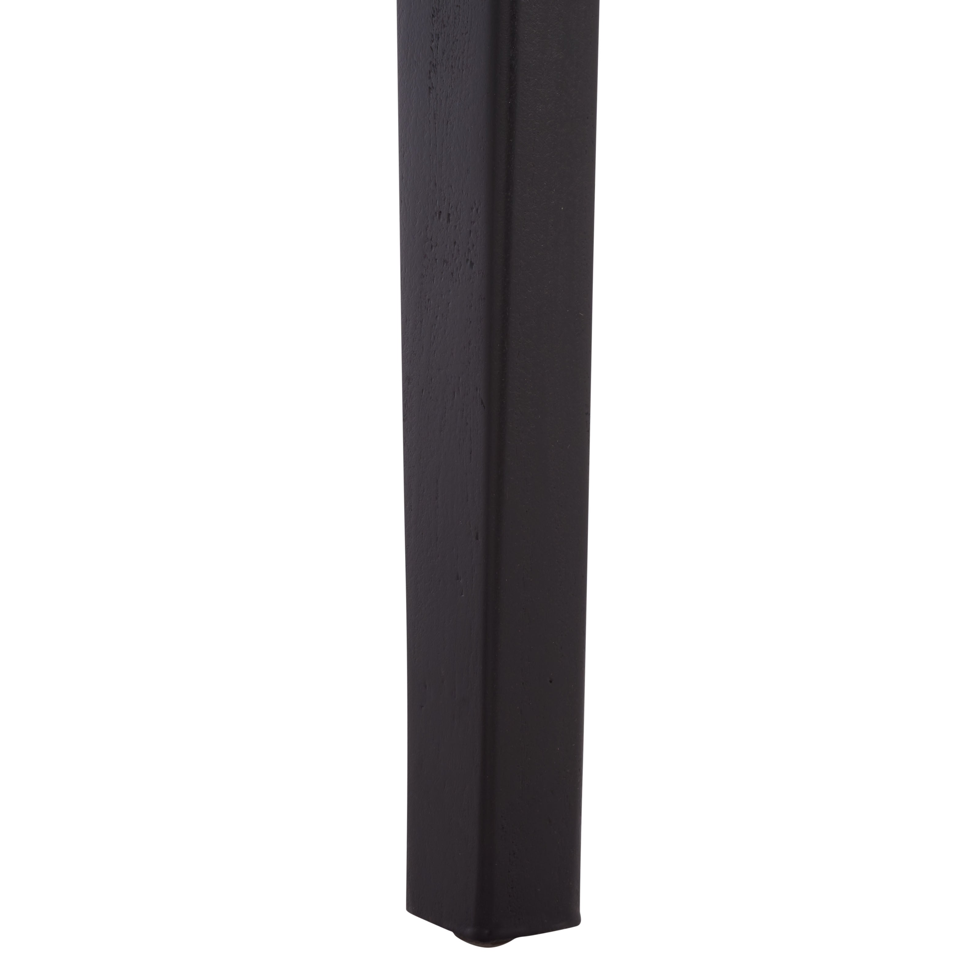 BLACK / BLACK