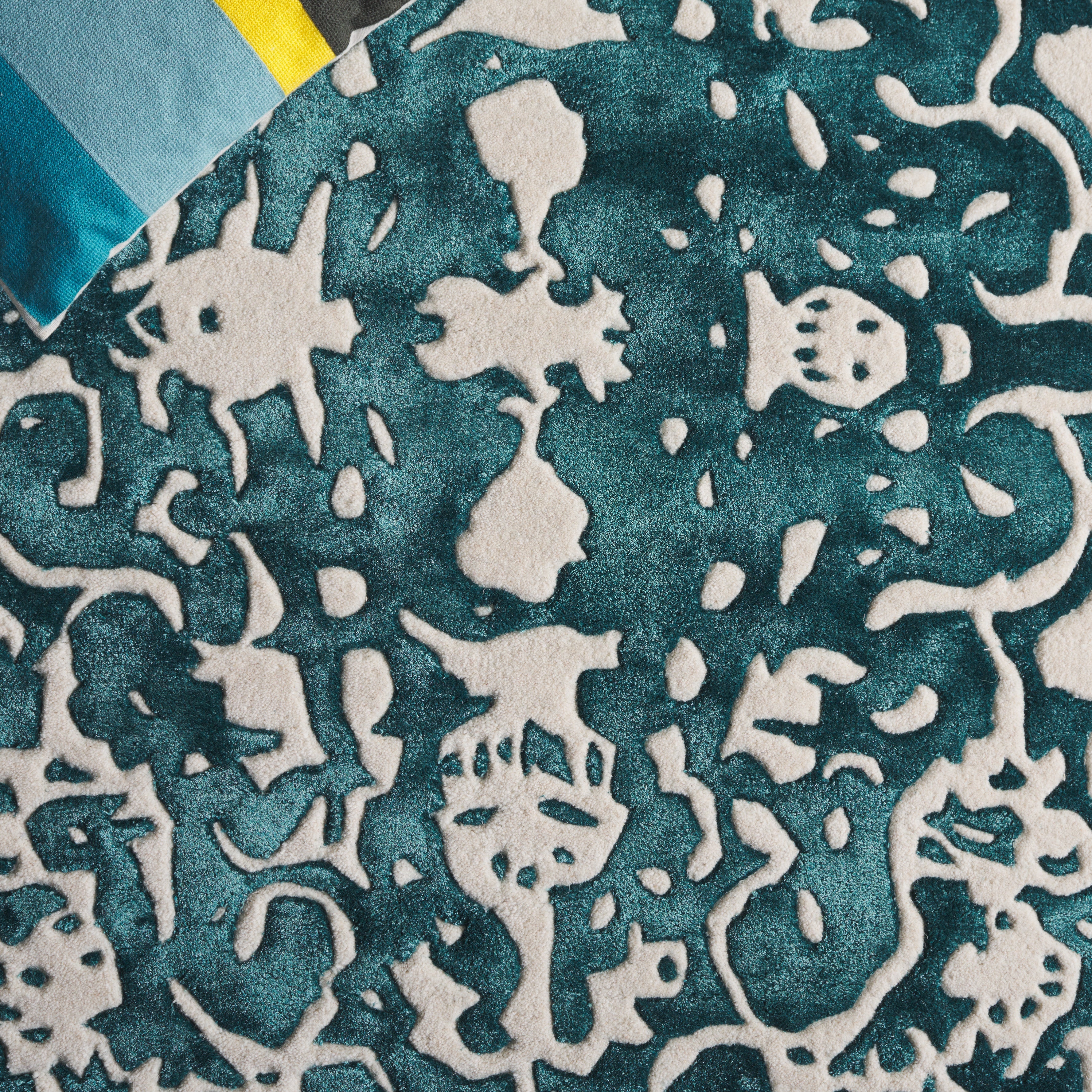 TEAL / IVORY