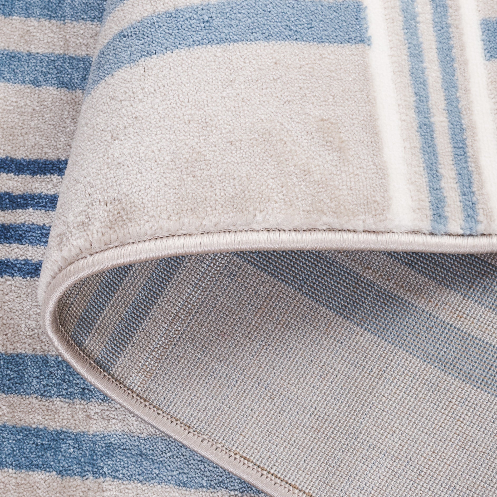 Beige / Blue