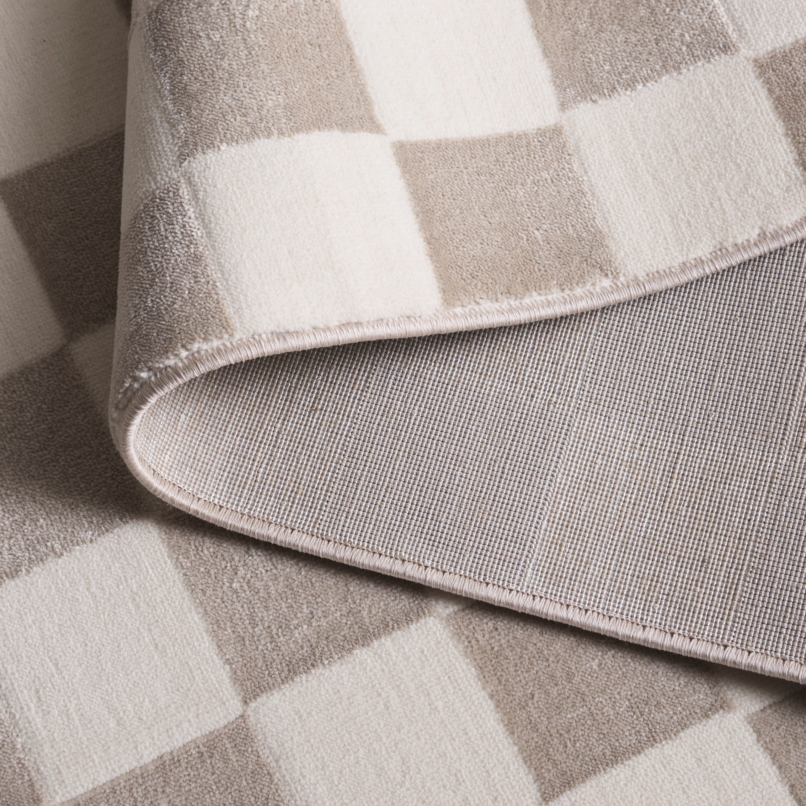 Ivory / Beige