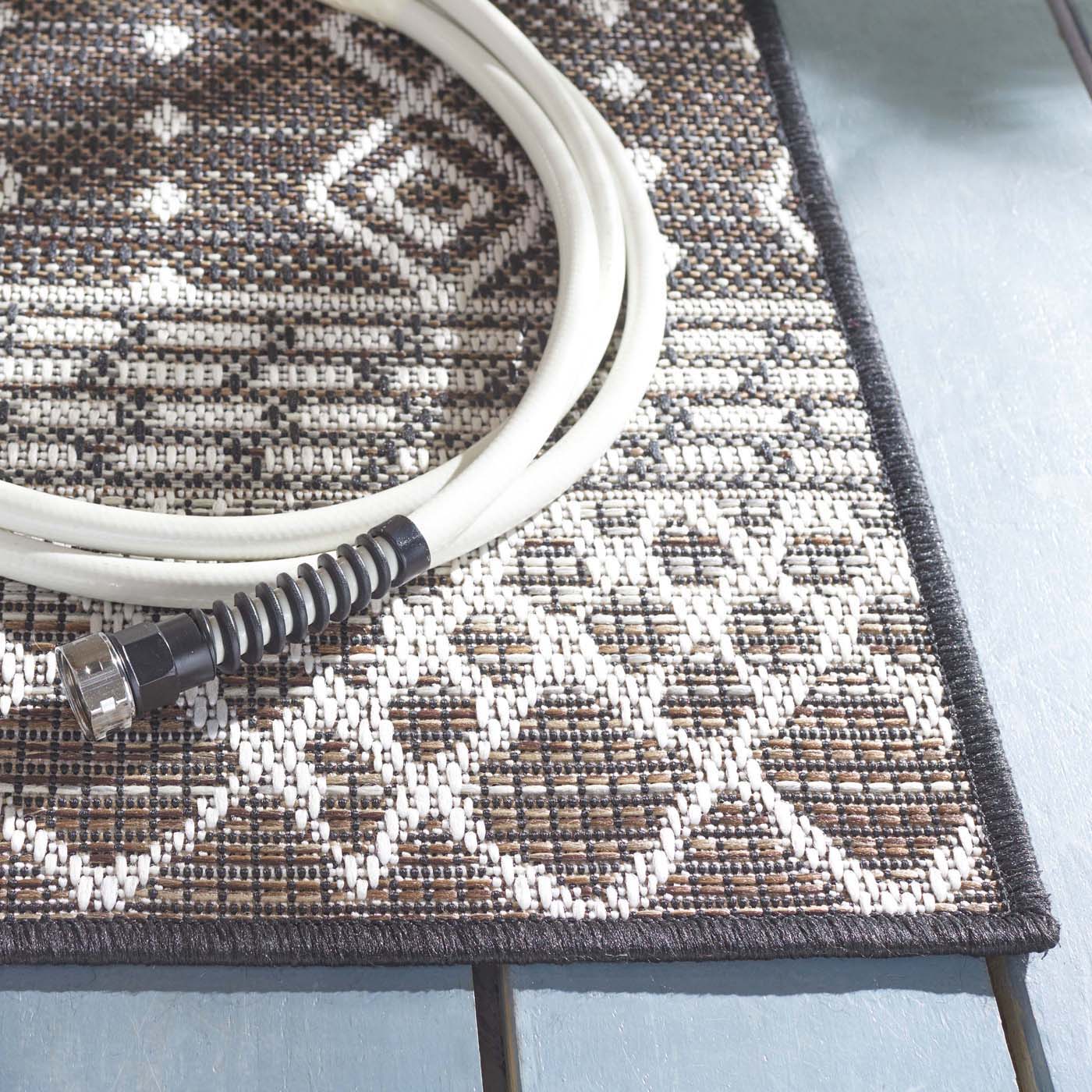 Safavieh Havana 301 Rug, HAV301 - Brown / Ivory