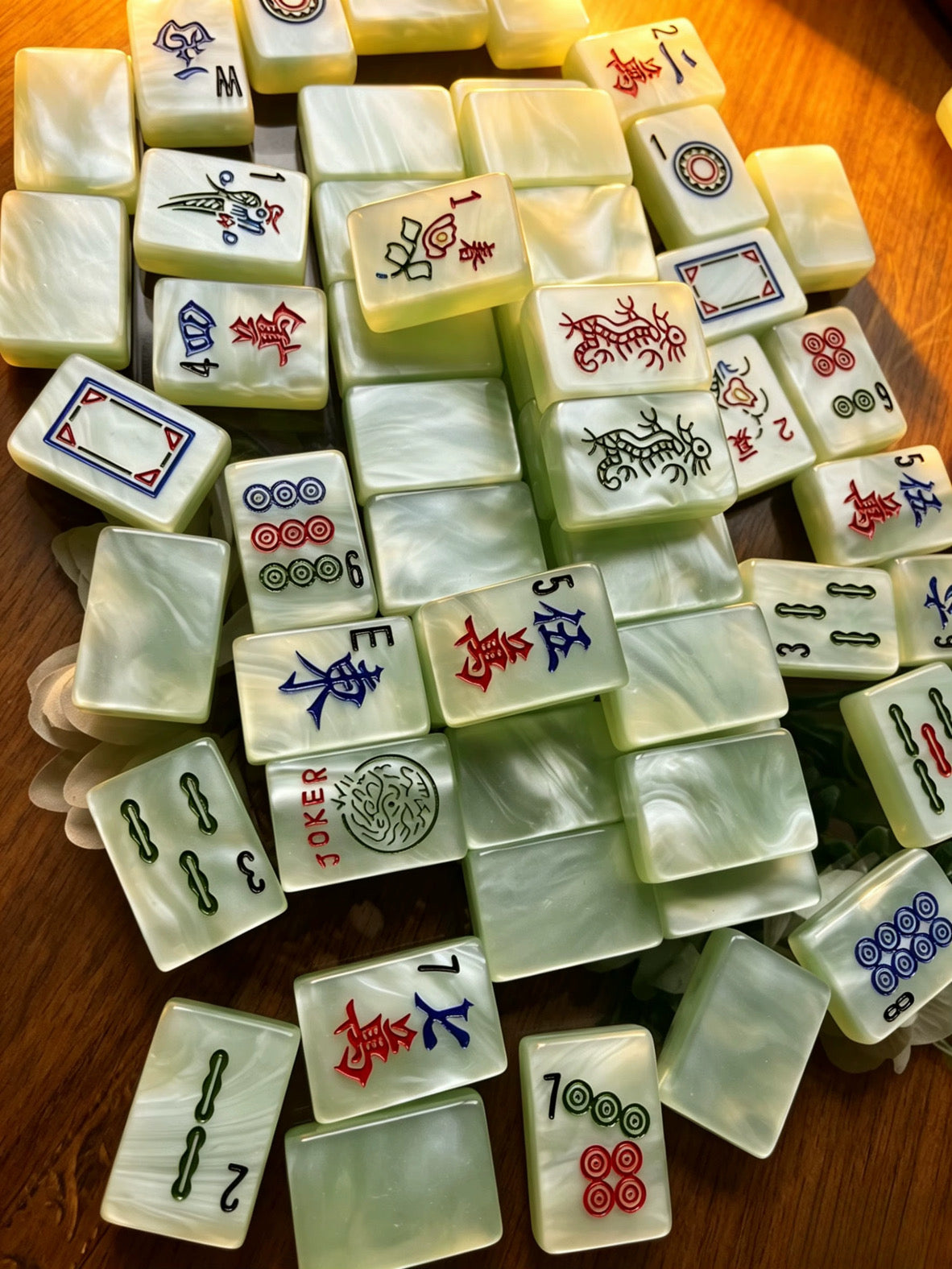 Classic Jade Mist Mahjong Tile Set