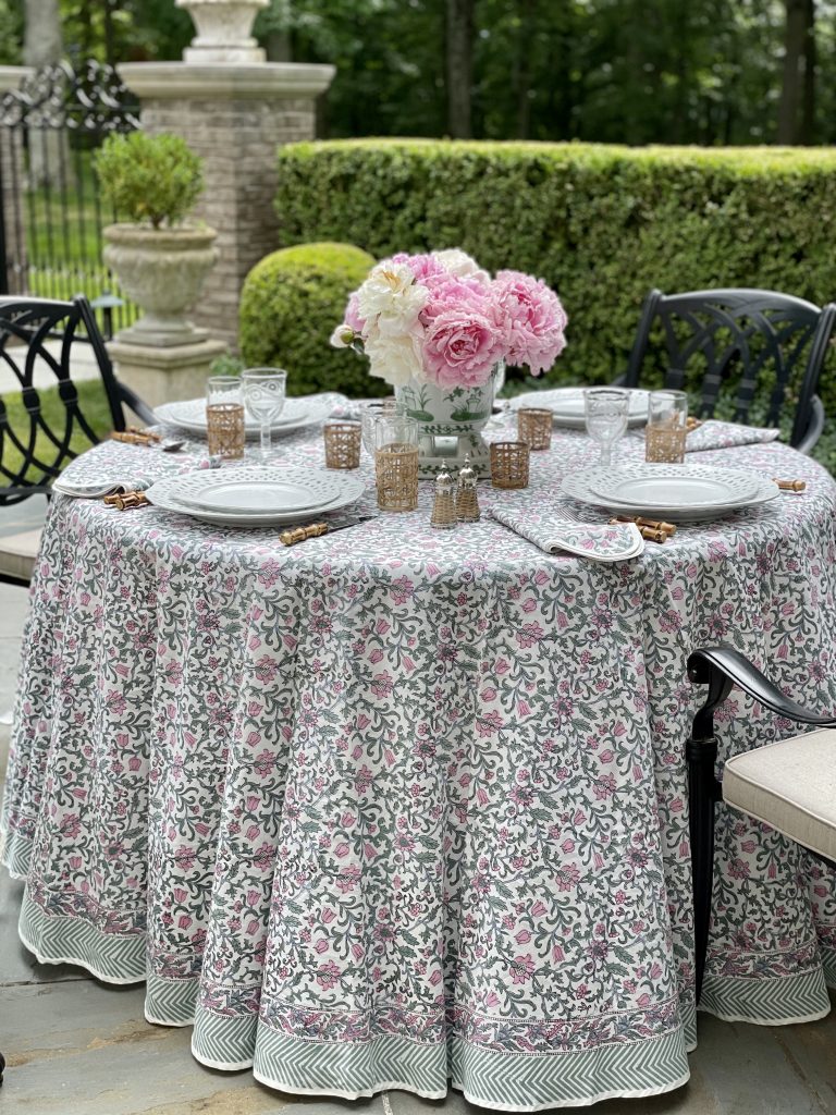 PINK & GREEN FLORAL LINEN COLLECTION – TABLECLOTH