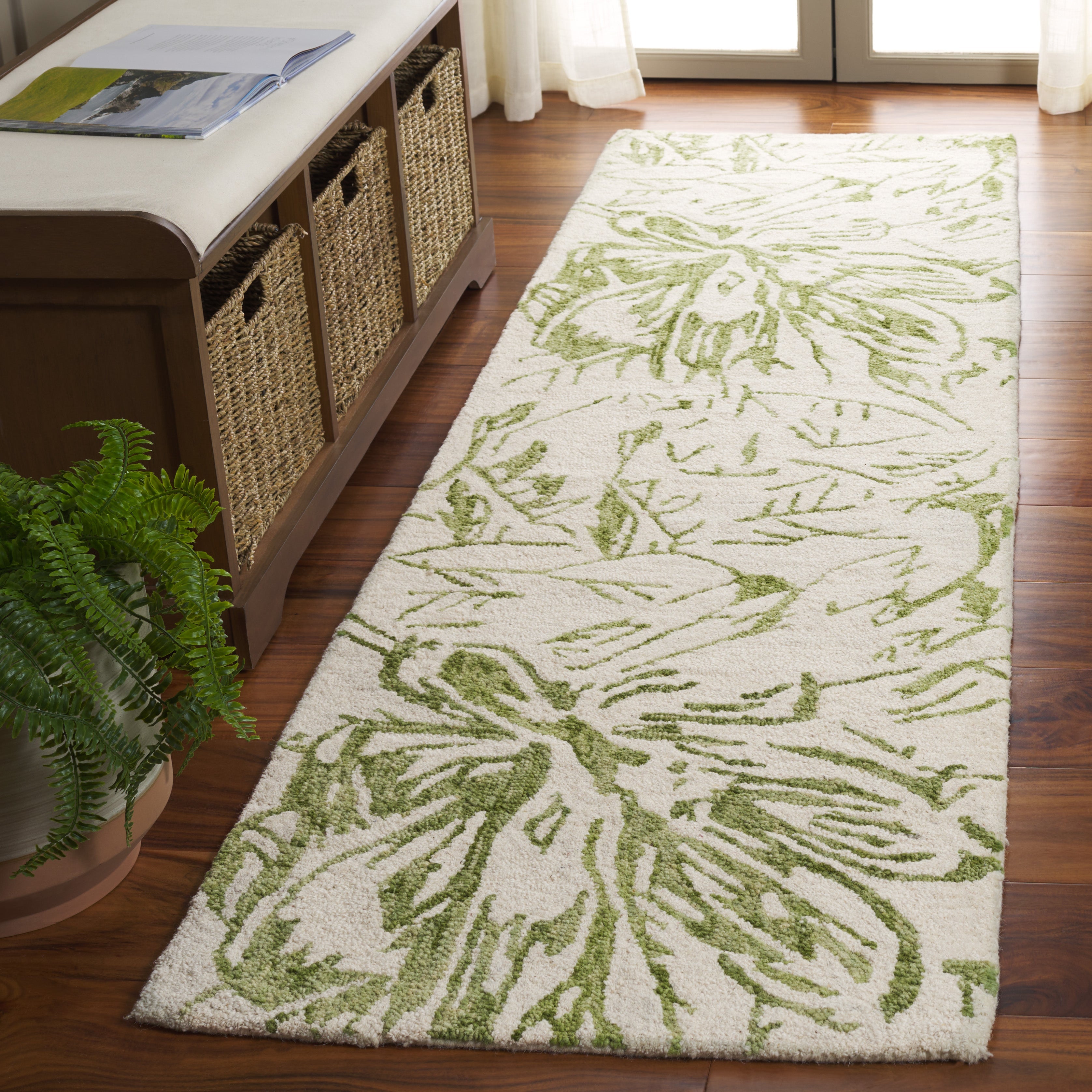 Ivory / Green