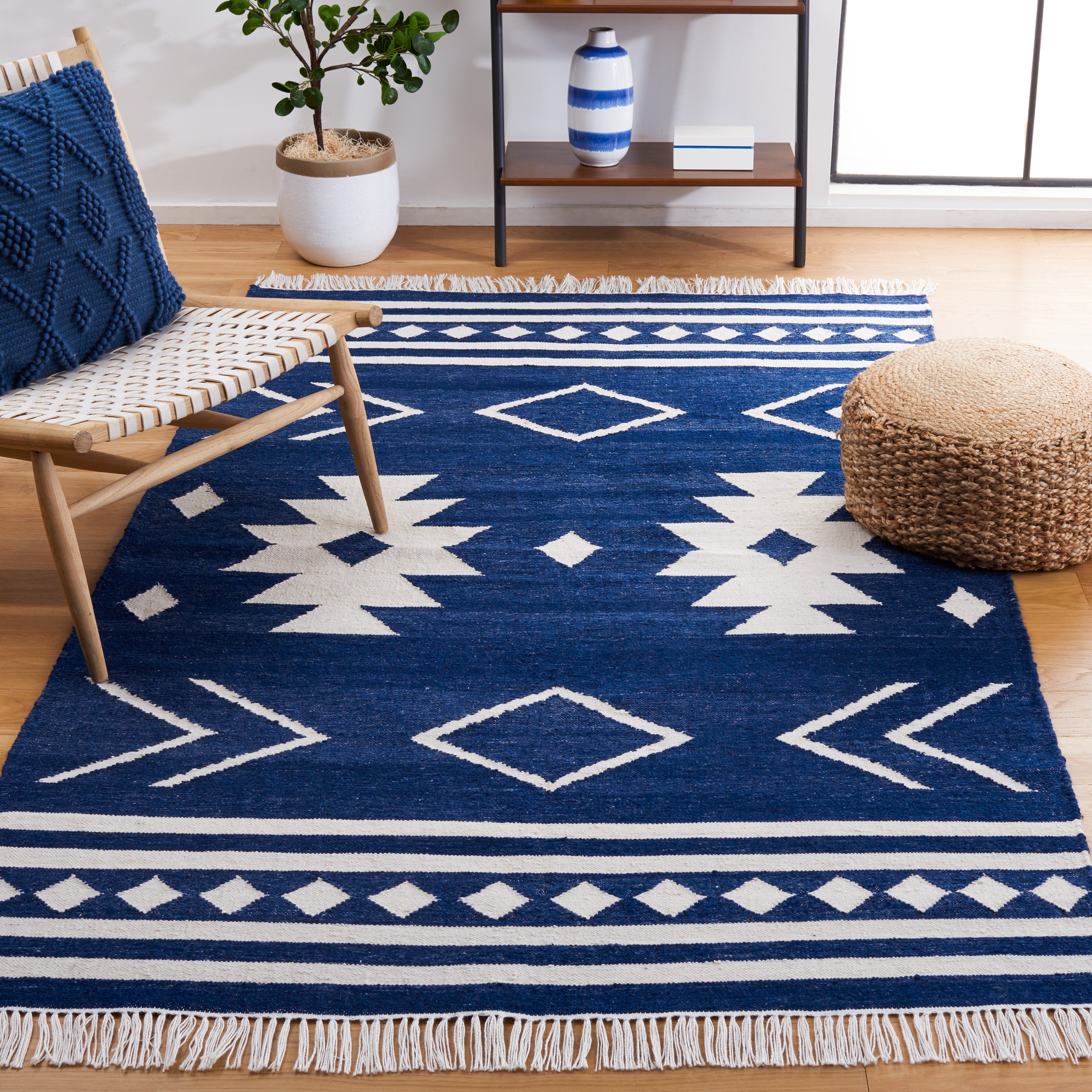 NAVY / IVORY