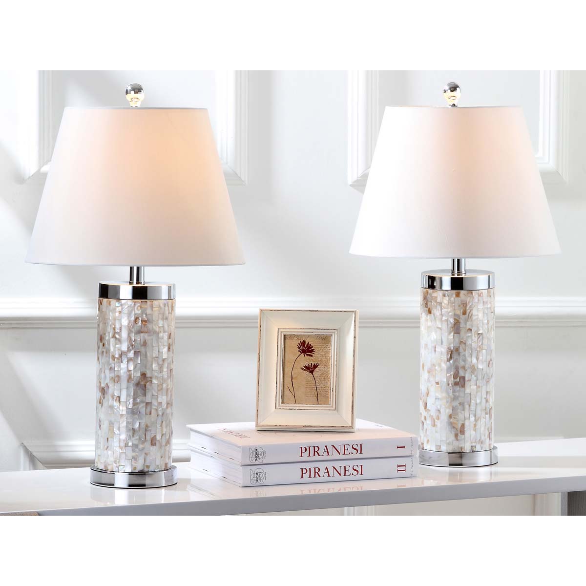 Safavieh Diana 25 Inch H Shell Table Lamp, LIT4110 - Cream (Set of 2)