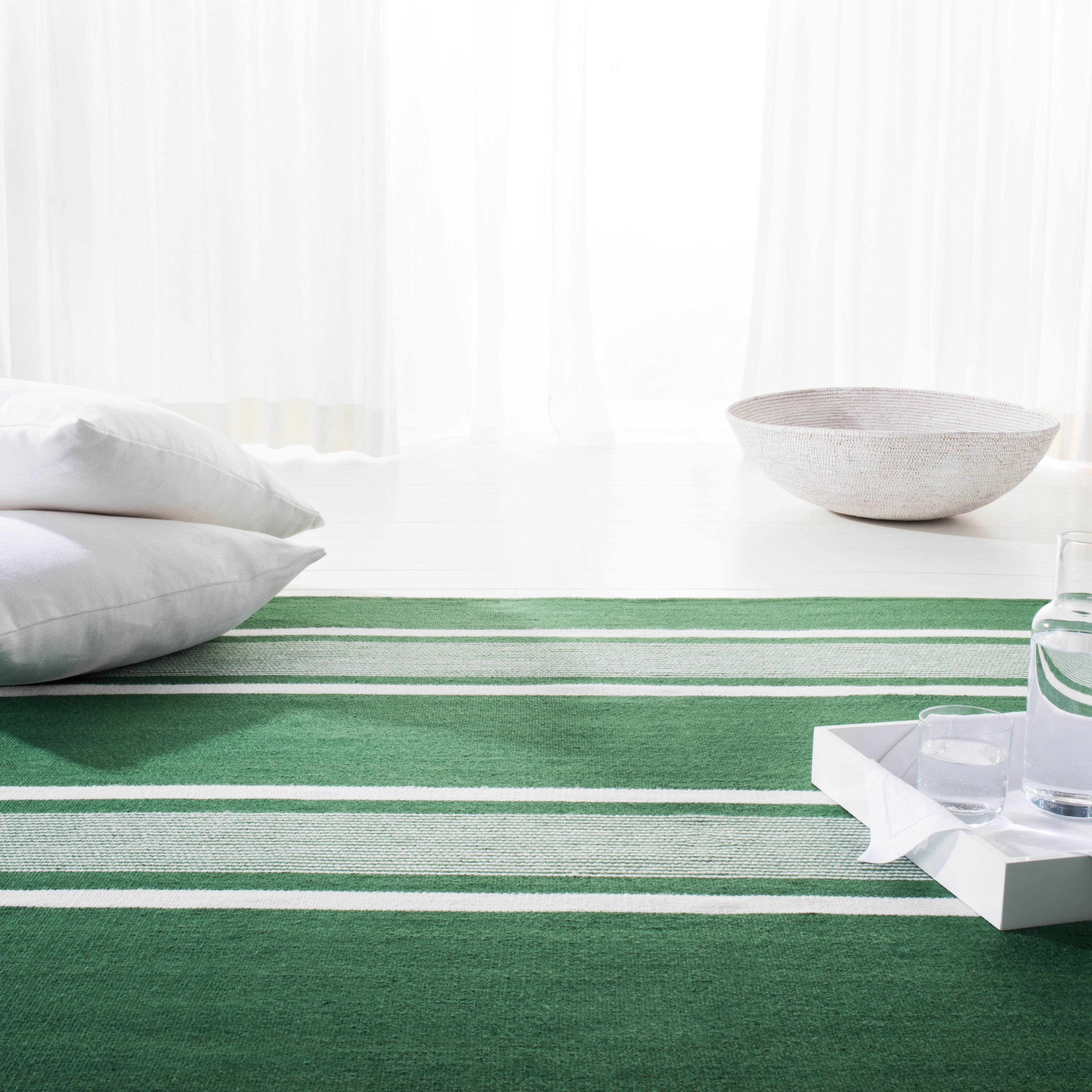 Hanover Stripe 2461 Rug | Lauren Ralph Lauren - LRL2461
