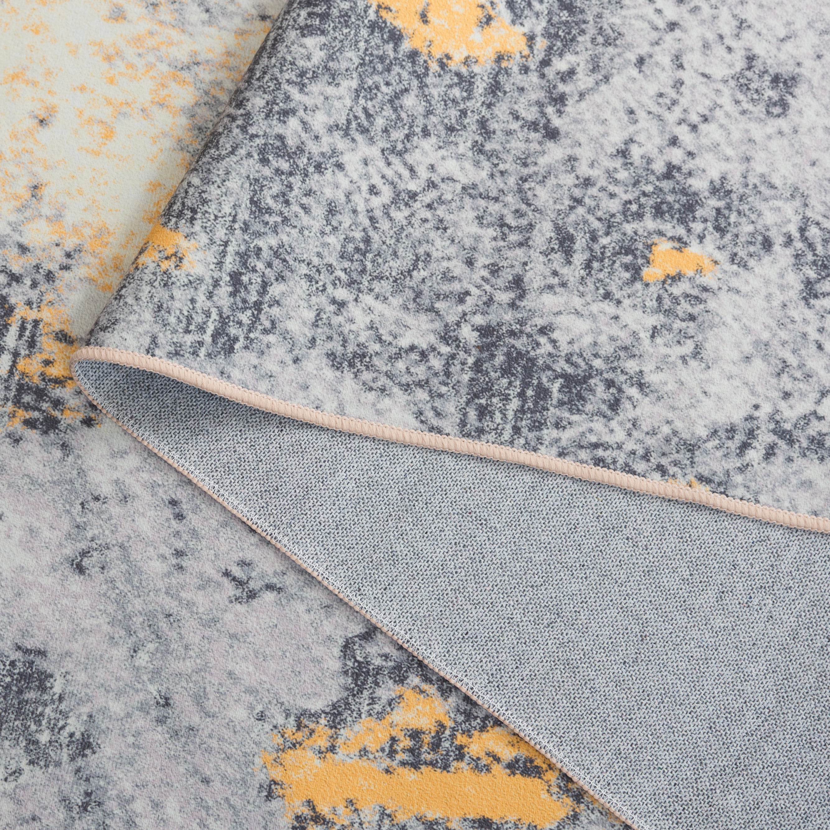 Grey / Gold