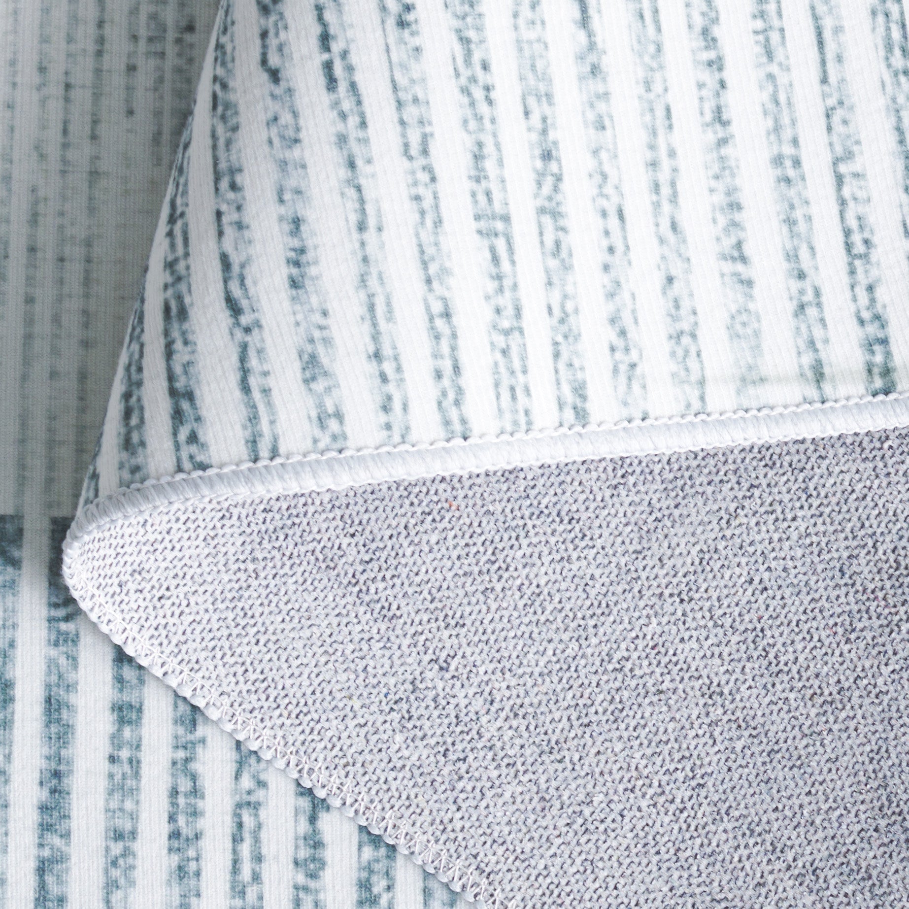 Ivory / Grey